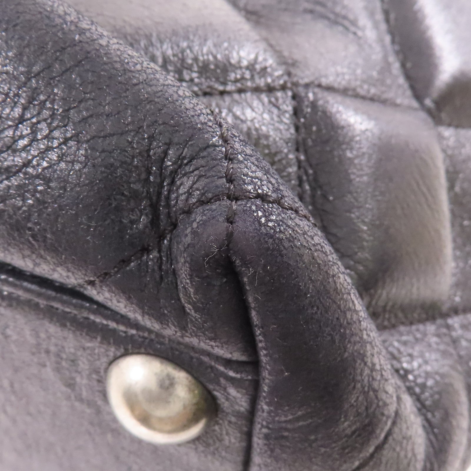 CHANEL CC Shoulder Bag Calfskin Leather Black