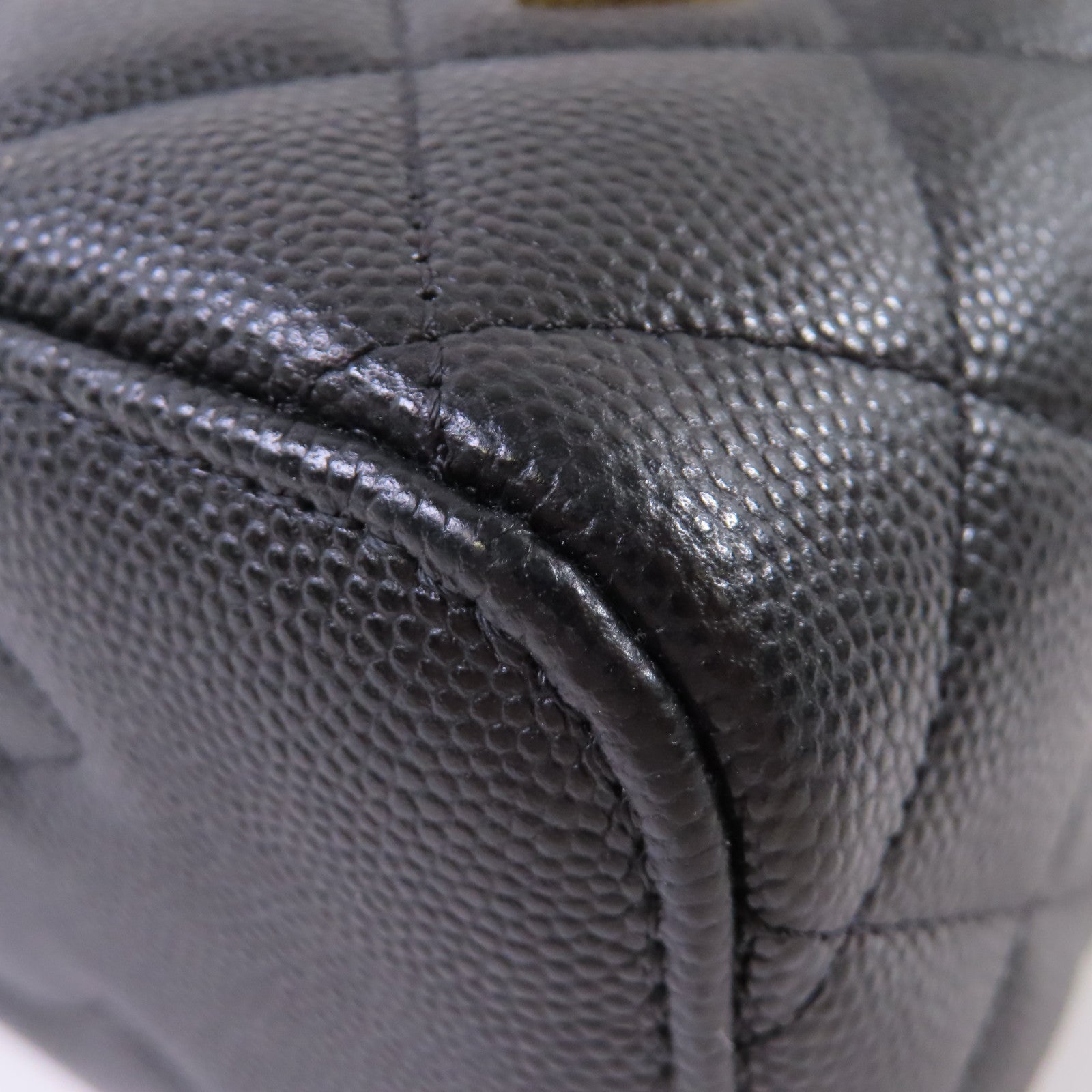 CHANEL 【激減優惠】菱格Caviar皮革Vanity Case Chain Shoulder Bag金扣鏈帶肩背袋黑色