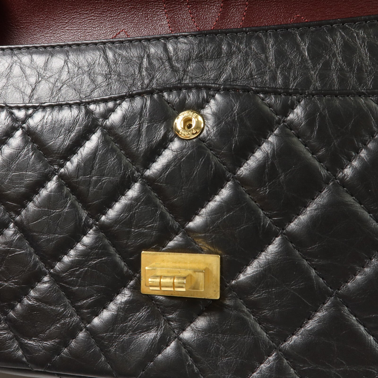 CHANEL 牛皮皮革2.55 Medium鏈帶肩背袋