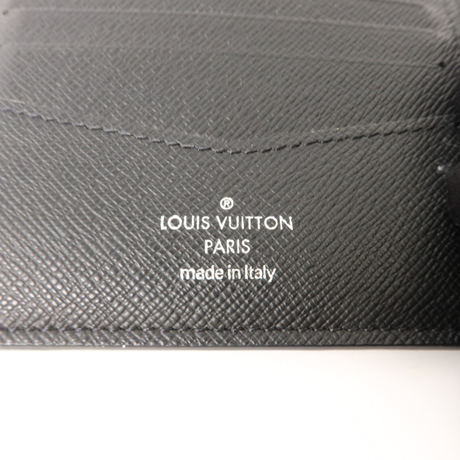 LOUIS VUITTON Monogram Eclipse Multiple錢包