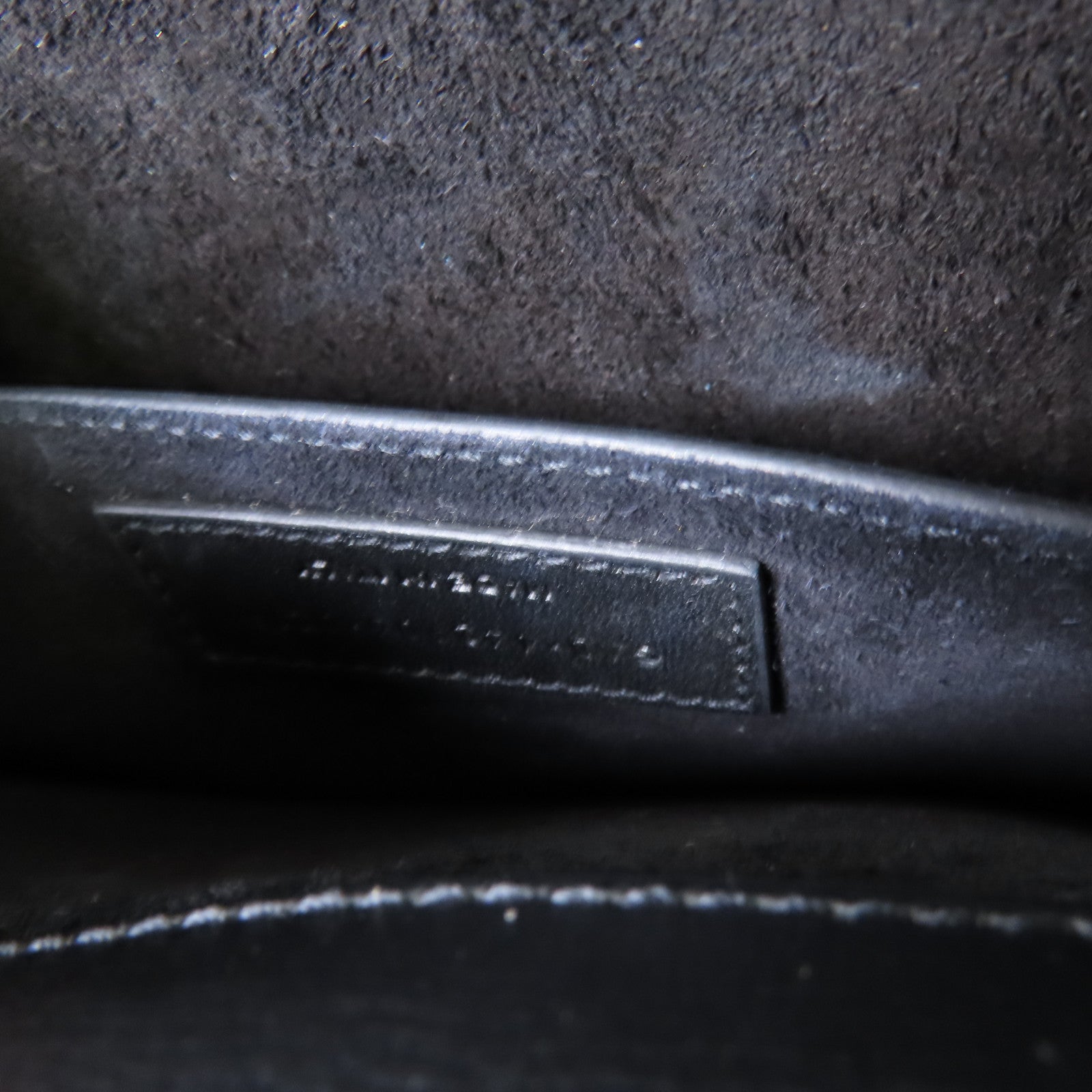 SAINT LAURENT 牛皮皮革Shoulder Bag金扣鏈帶肩背袋