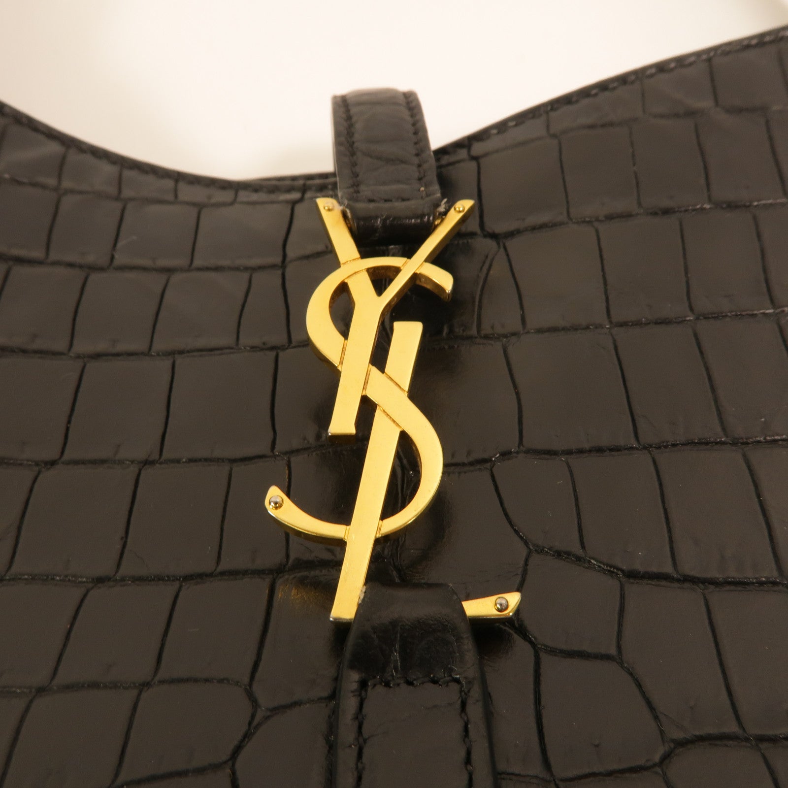 YVES SAINT LAURENT 牛皮皮革Le 5 A 7肩背袋