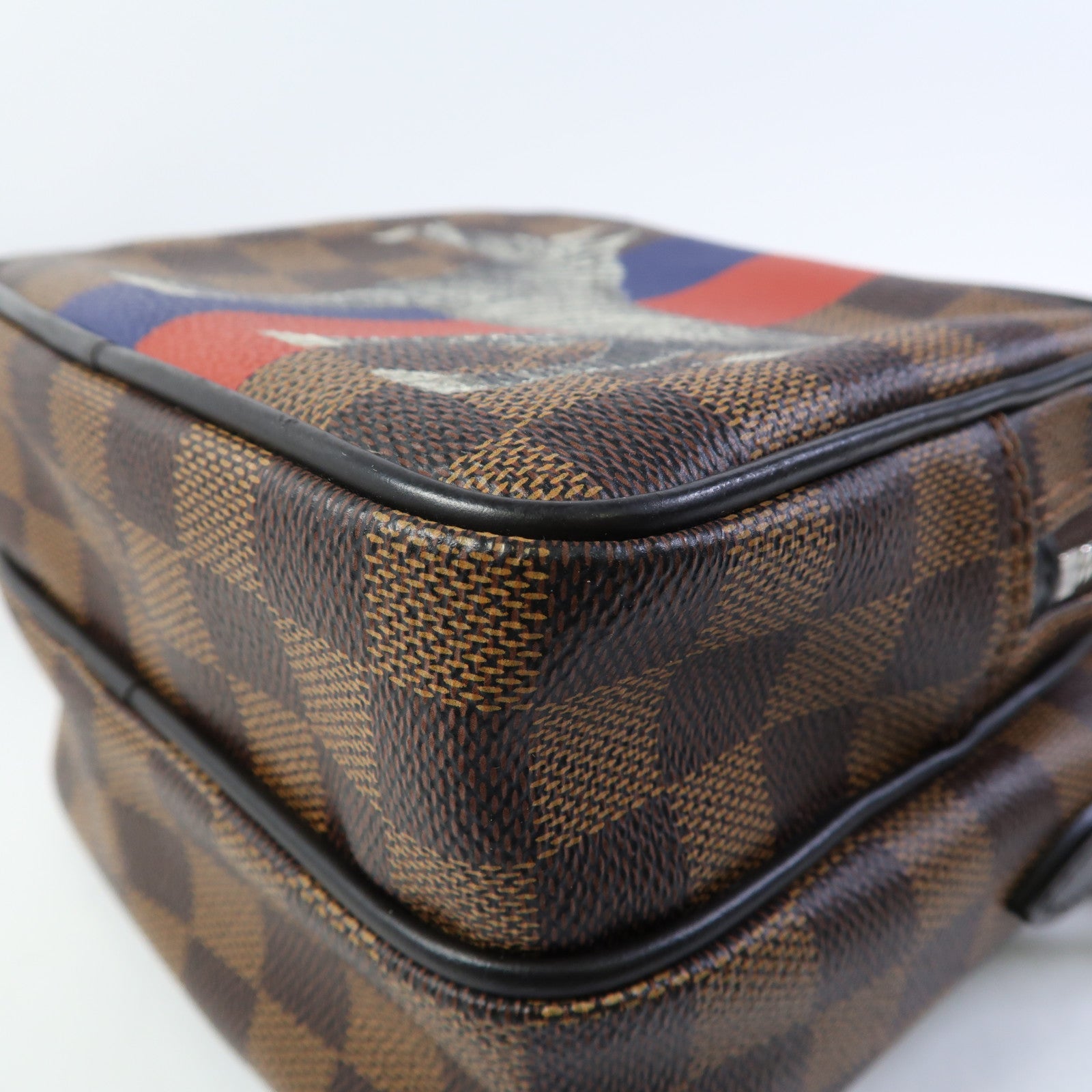 LOUIS VUITTON Damier Amazon Chapman Limited Edition銀扣肩背袋