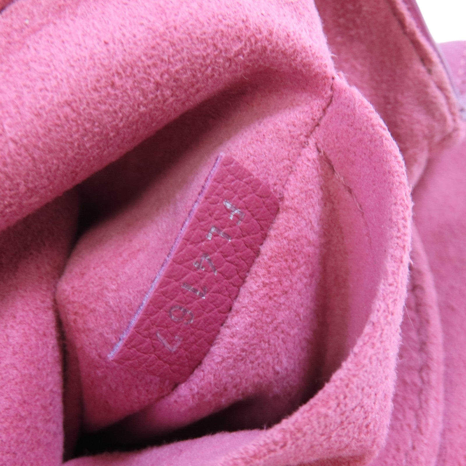 LOUIS VUITTON 牛皮普格My Lockme 2Way Shoulder Bag銀扣手挽肩背兩用袋