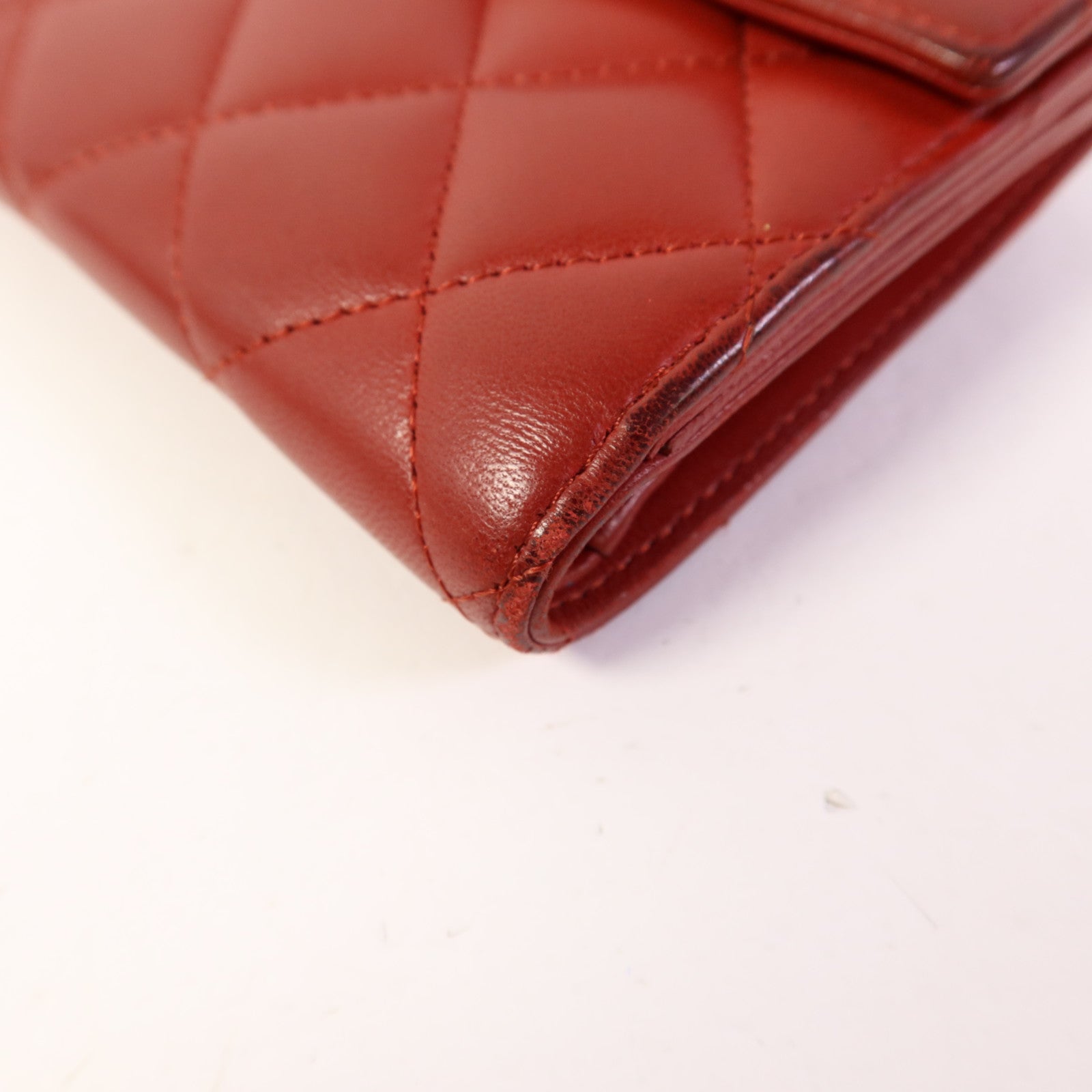 CHANEL 羊皮皮革Bifold Wallet銀扣錢包