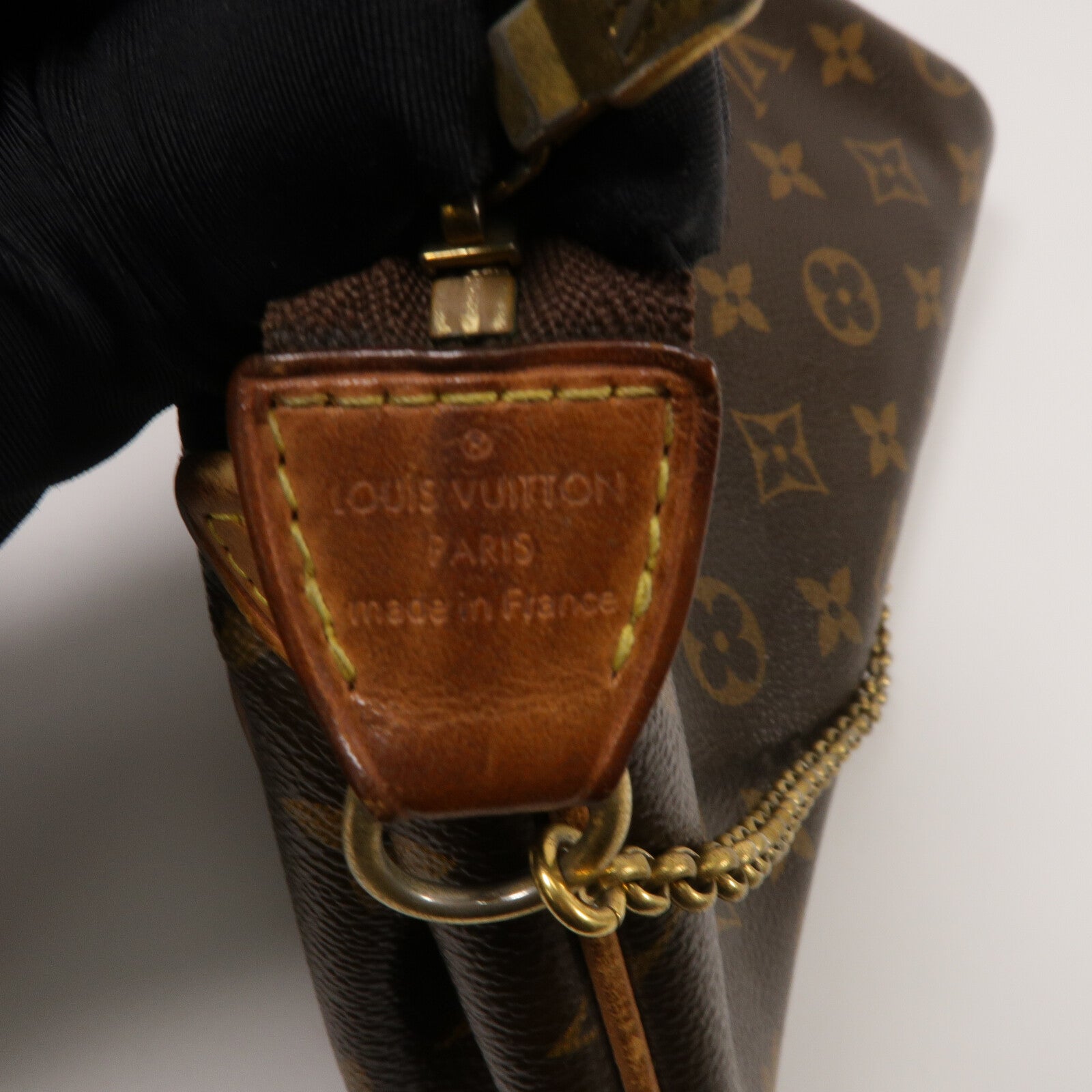 LOUIS VUITTON Monogram Eva肩背袋