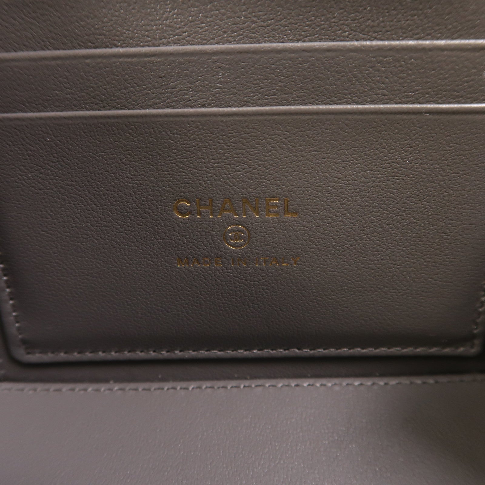 CHANEL 羊皮皮革Vanity Case金扣鏈帶手挽肩背兩用袋