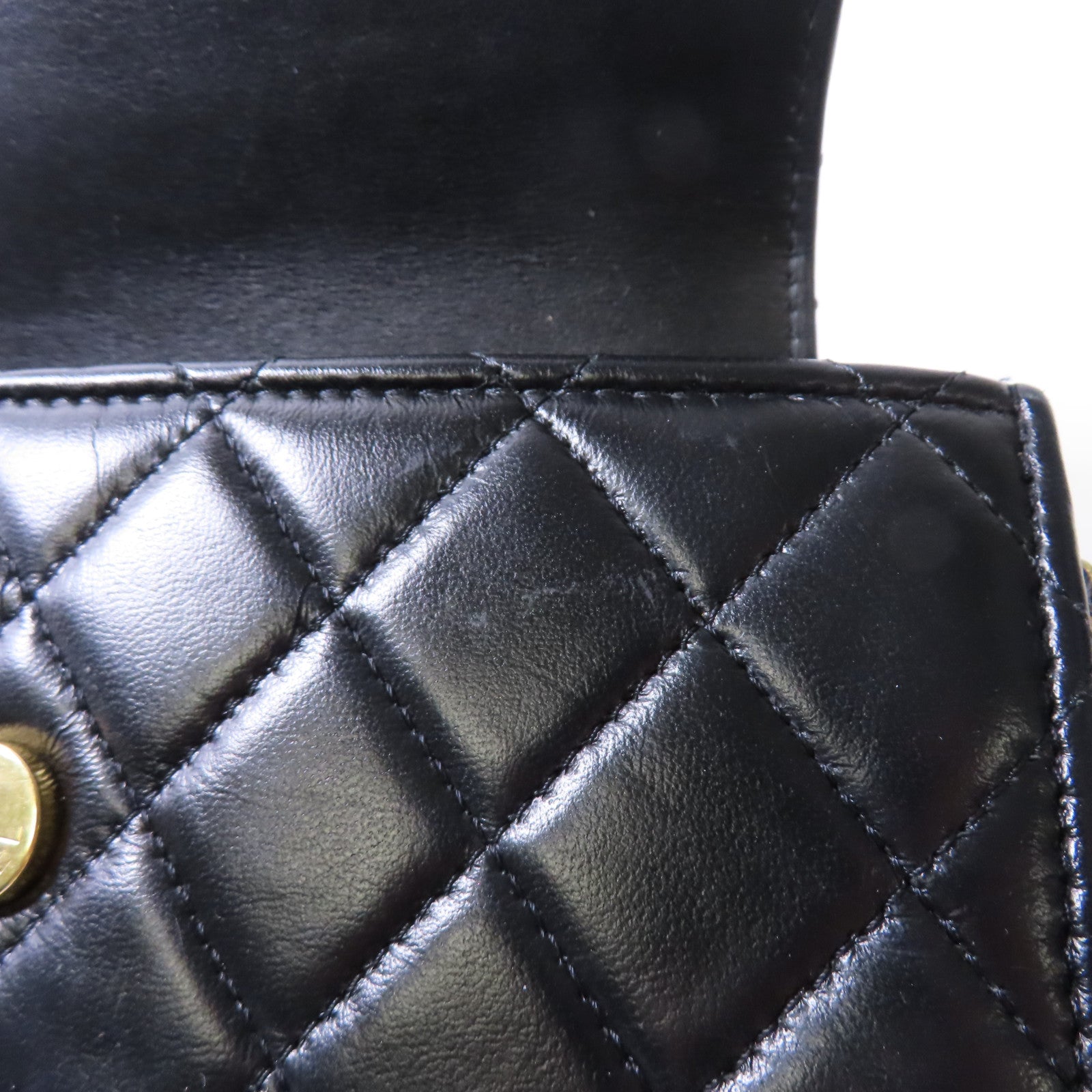 CHANEL 菱格羊皮皮革Chain Shoulder金扣鏈帶肩背袋黑色