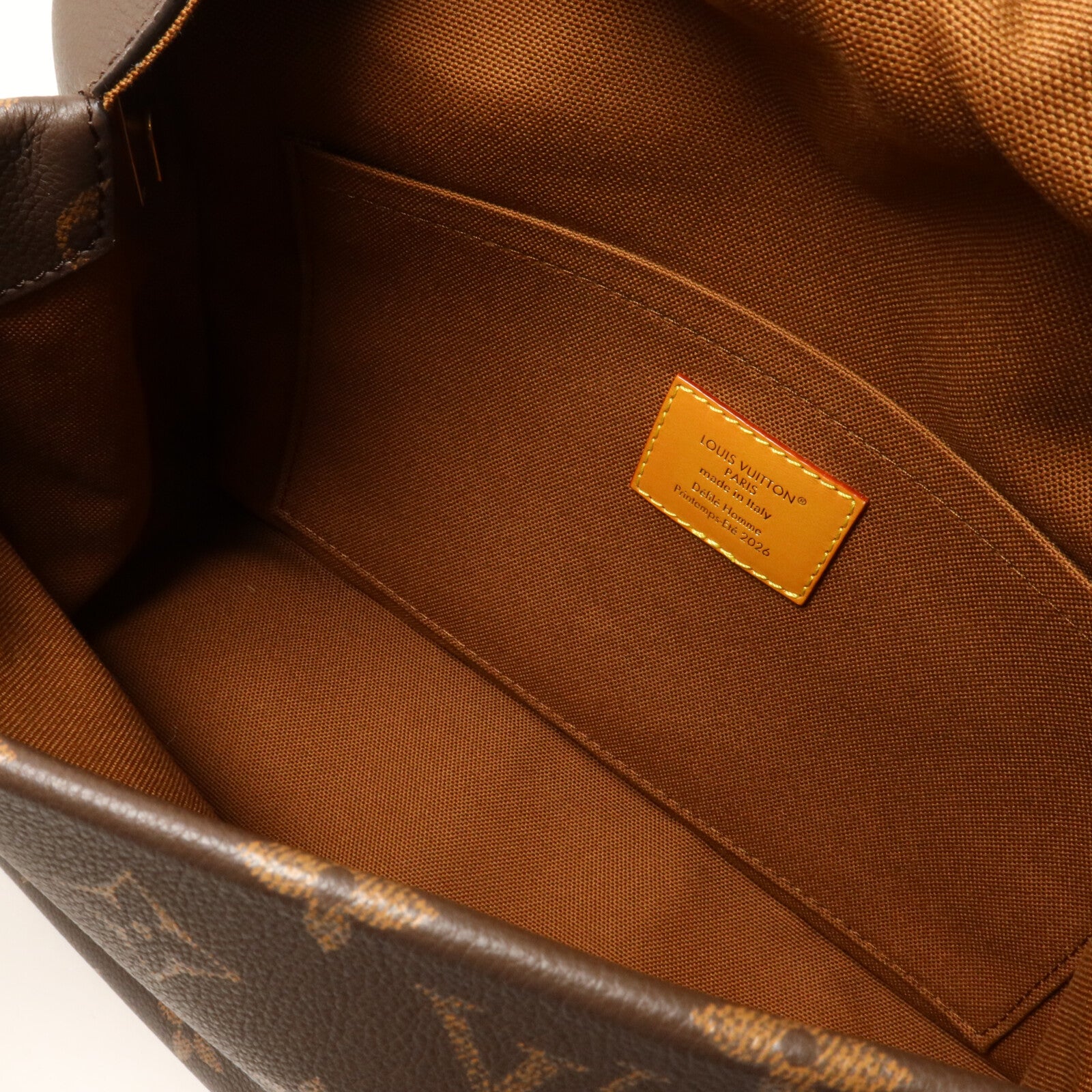 LOUIS VUITTON Monogram Take Out Messenger肩背袋