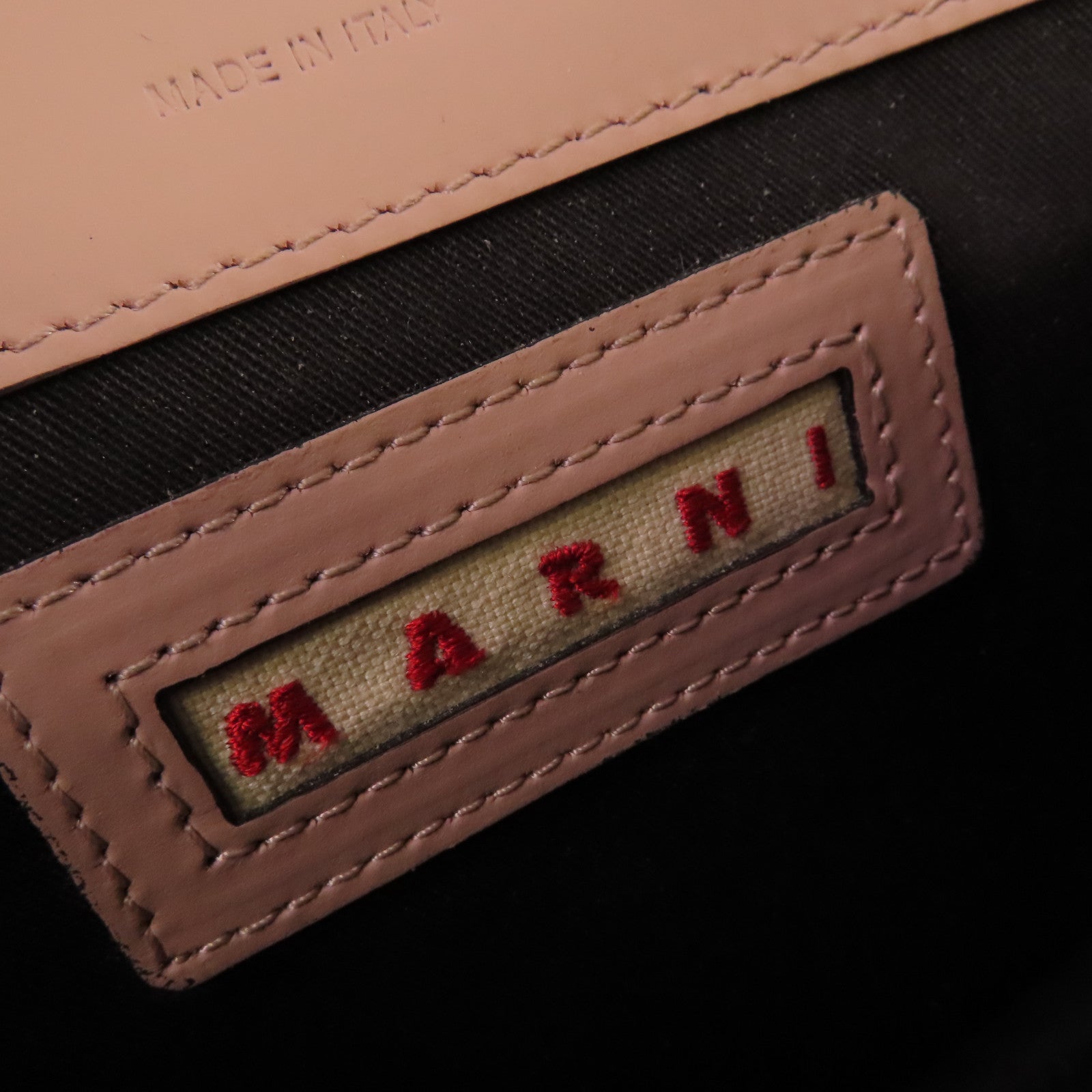 MARNI 牛皮皮革Shoulder Bag金扣肩背袋粉紅色