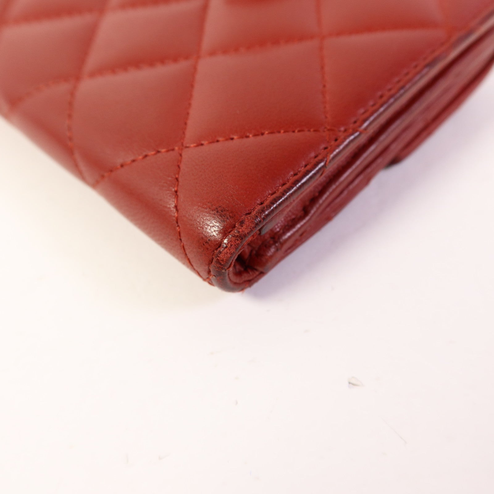 CHANEL 羊皮皮革Bifold Wallet銀扣錢包