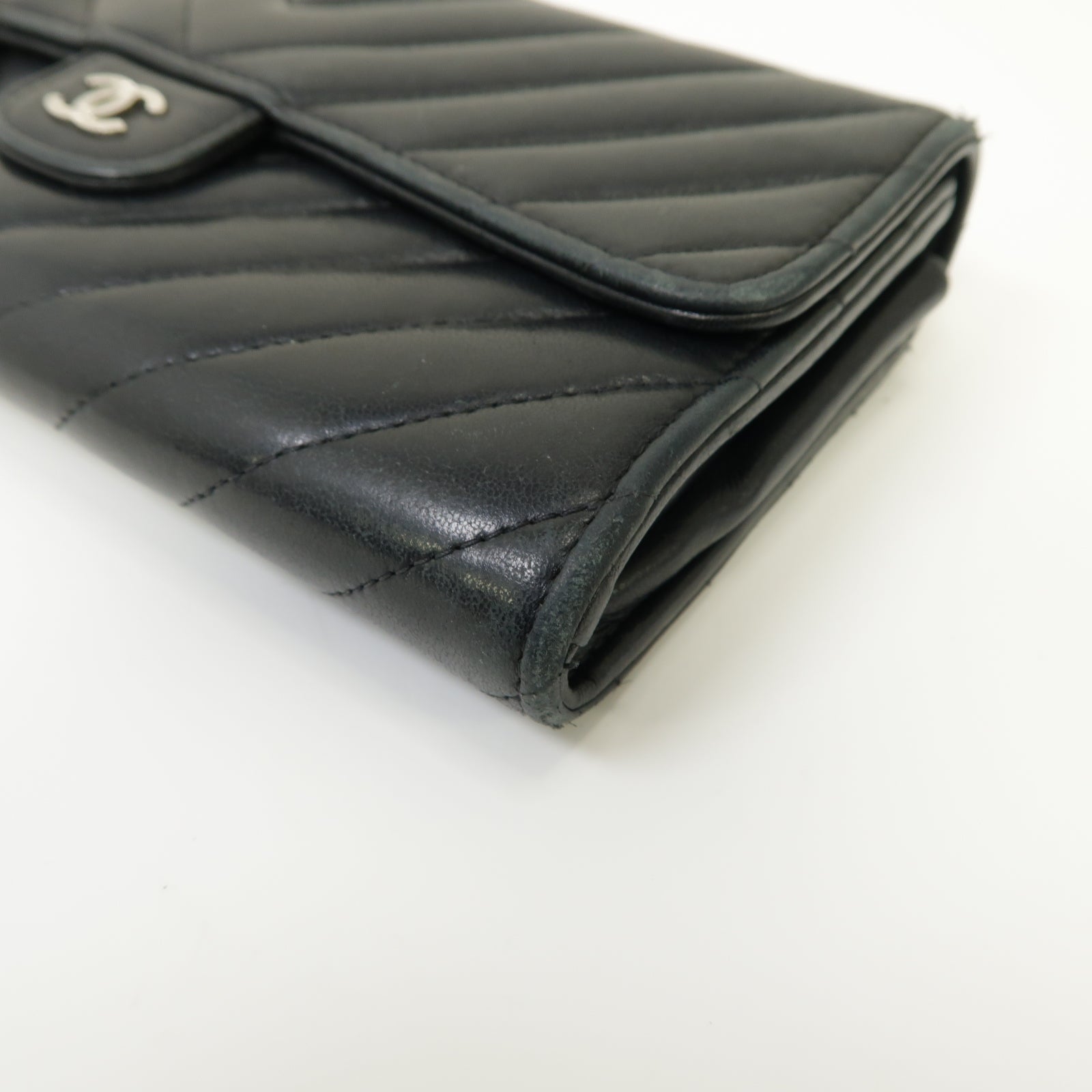 CHANEL 斜紋羊皮皮革Long Wallet銀扣長錢包黒色