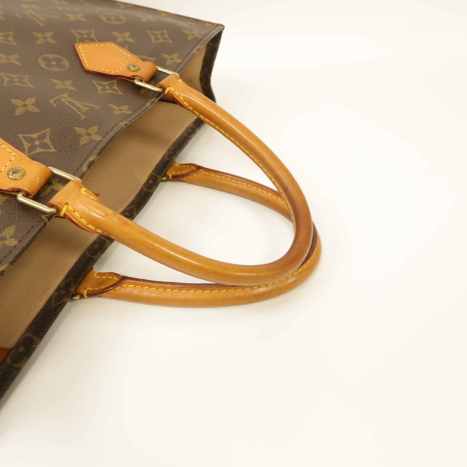 LOUIS VUITTON Monogram Sac Plat金扣手挽袋啡色
