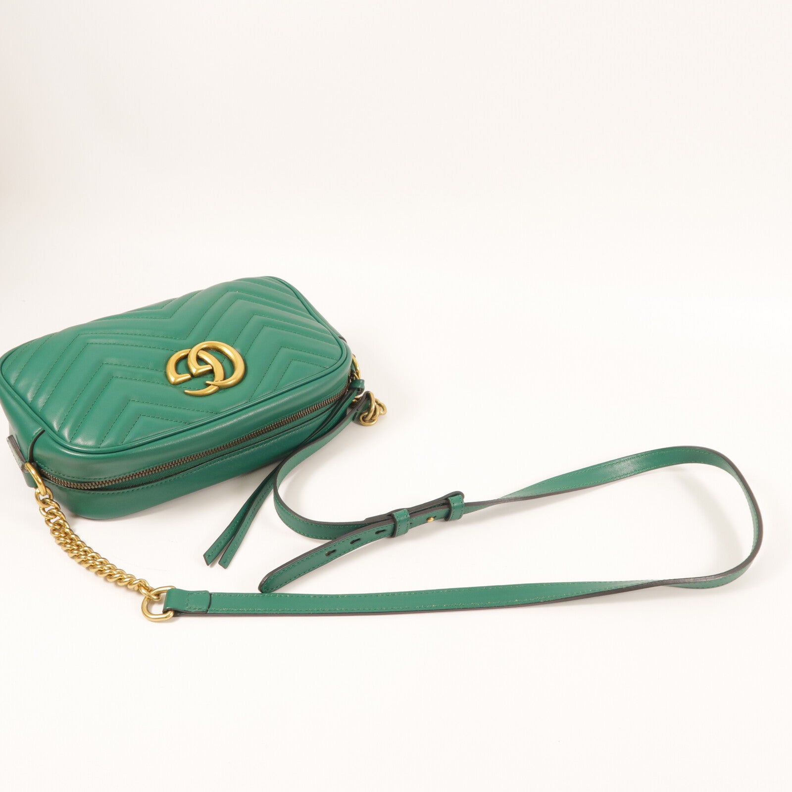 GUCCI 牛皮皮革GG Marmont金扣鏈帶肩背袋