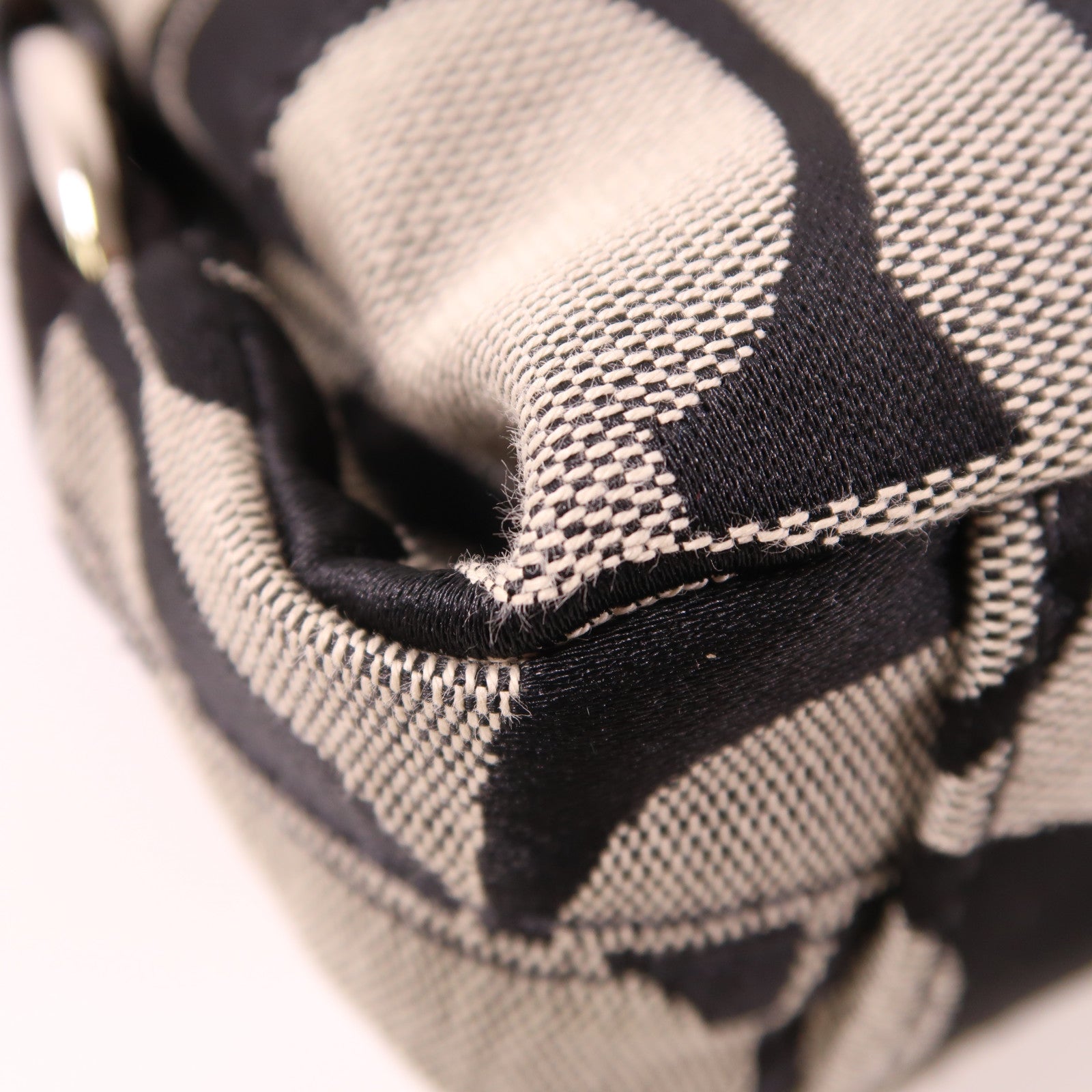COACH 帆布Shoulder Bag銀扣肩背袋