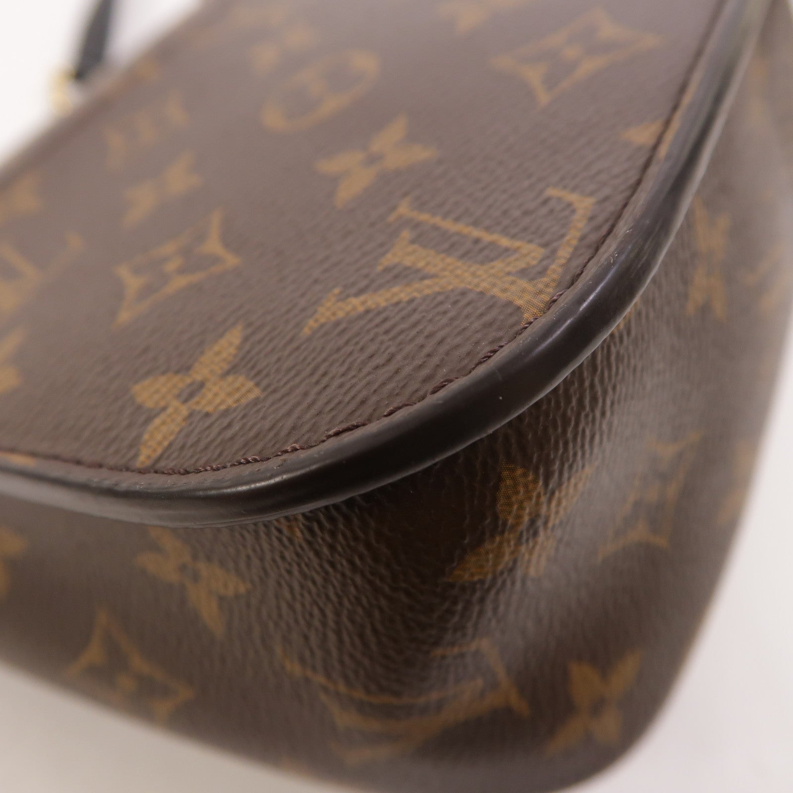 LOUIS VUITTON Monogram Passy肩背袋