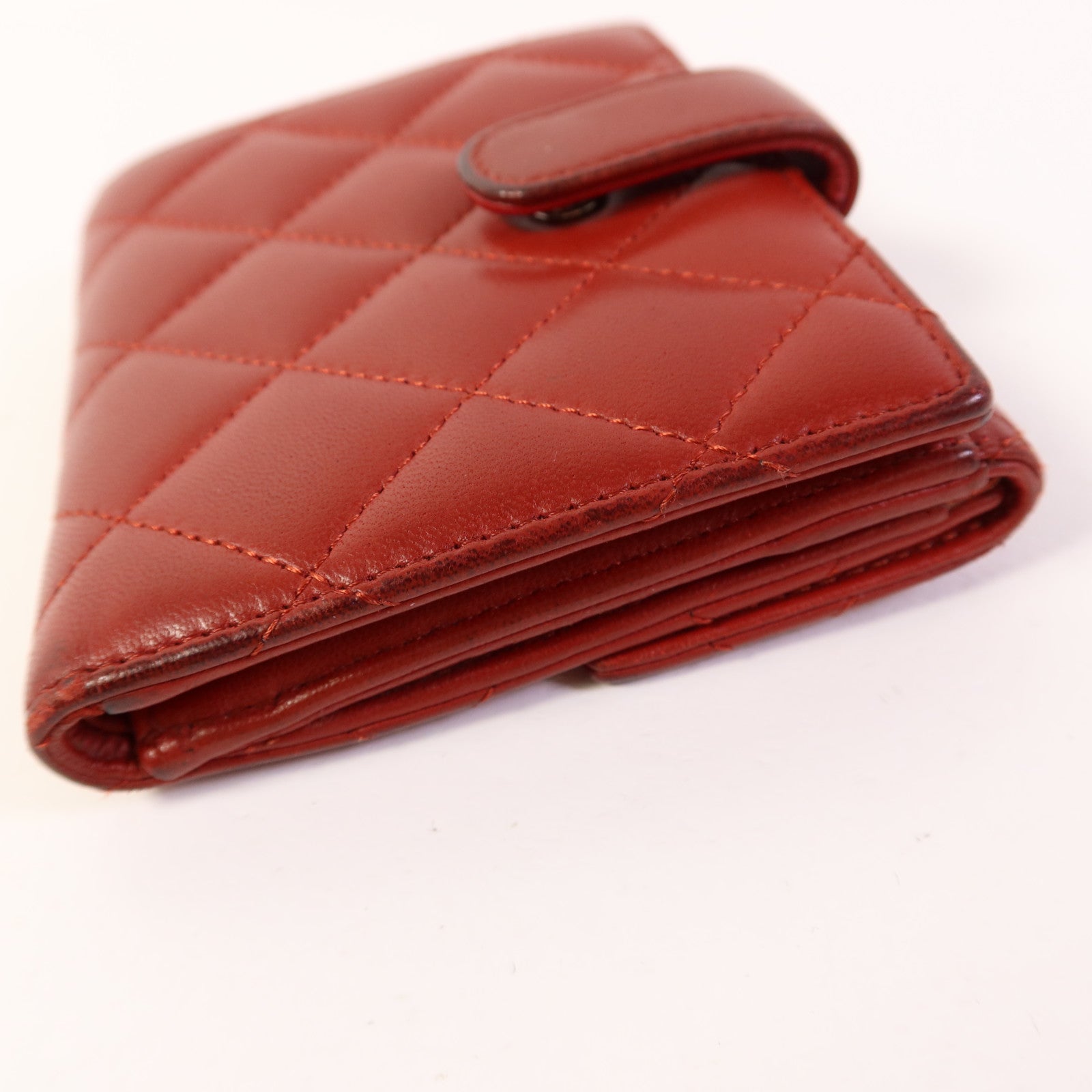 CHANEL 羊皮皮革Bifold Wallet銀扣錢包