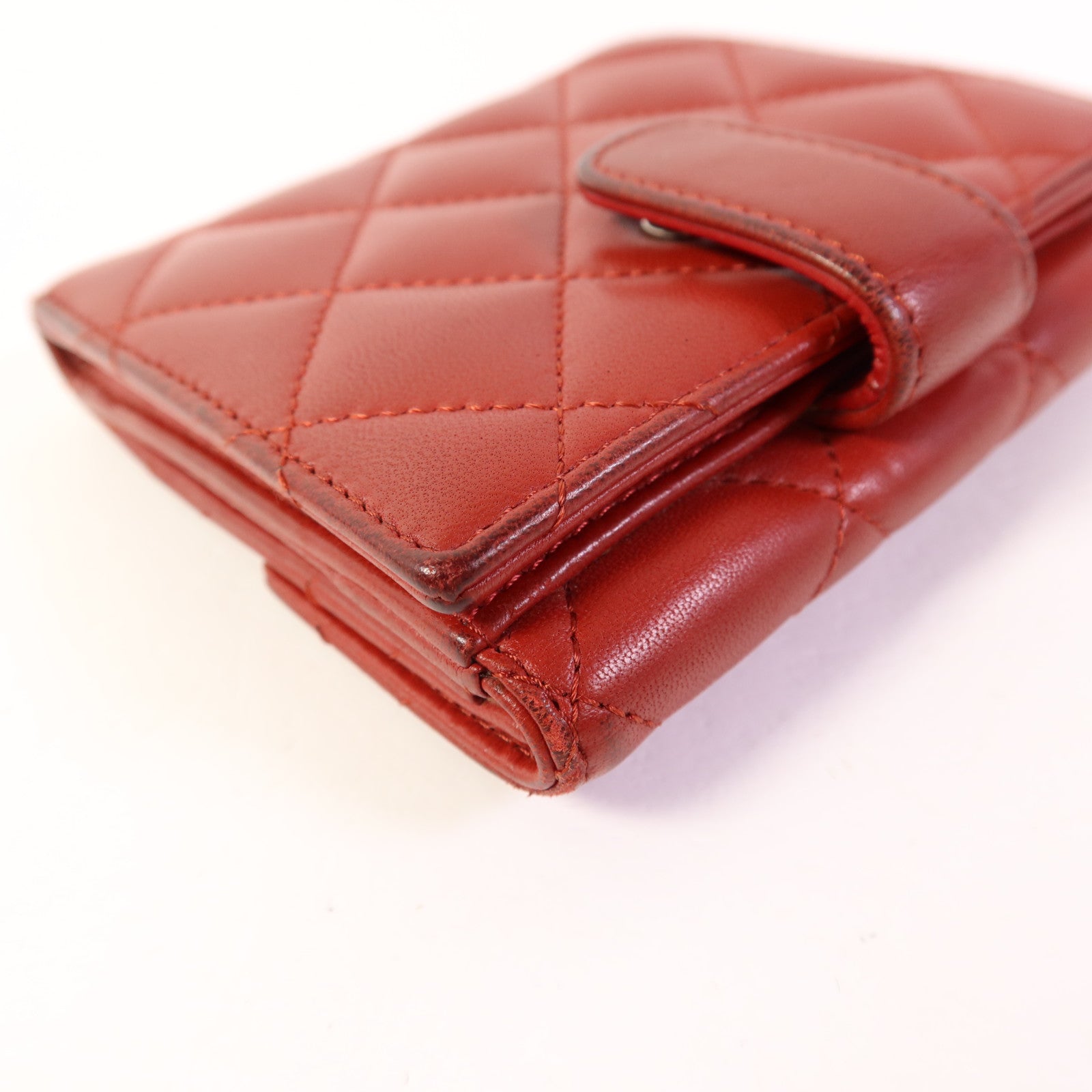 CHANEL 羊皮皮革Bifold Wallet銀扣錢包