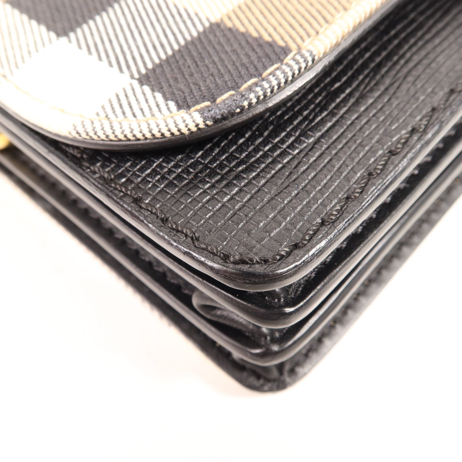 BURBERRY 帆布Shoulder Bag金扣肩背袋