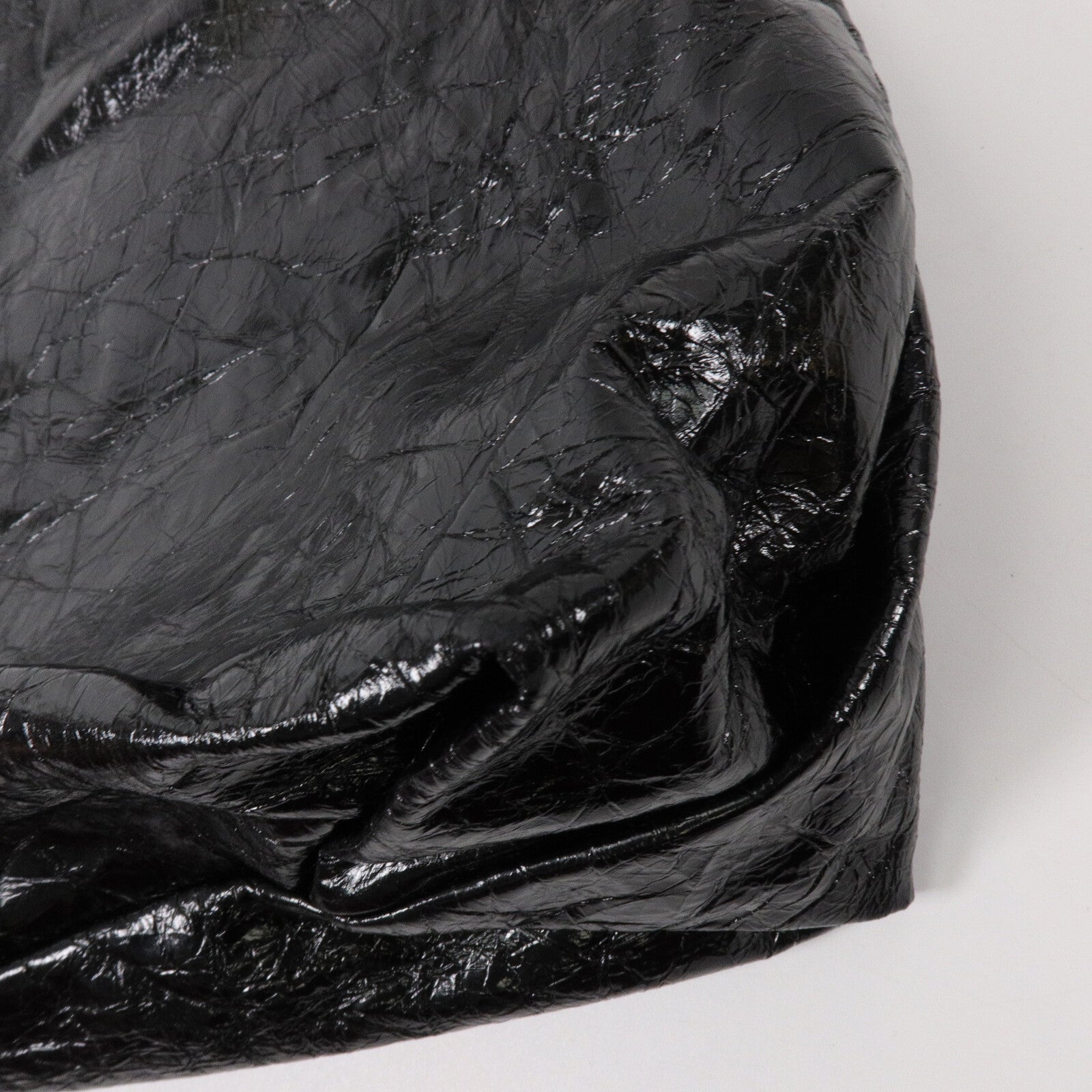 BALENCIAGA 牛皮皮革Crush Meduim鏈帶肩背袋