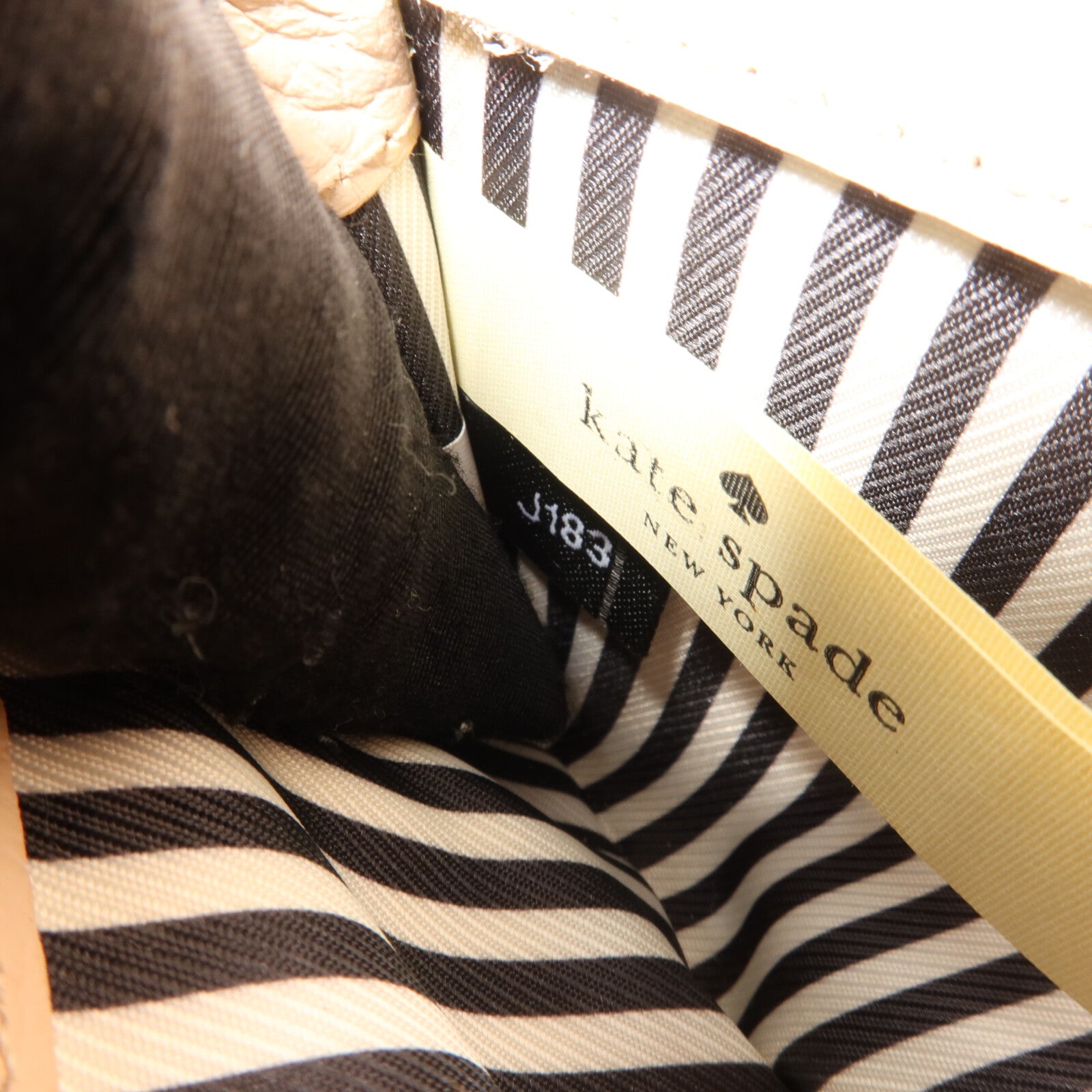 Kate Spade 牛皮皮革Flap Wallet錢包