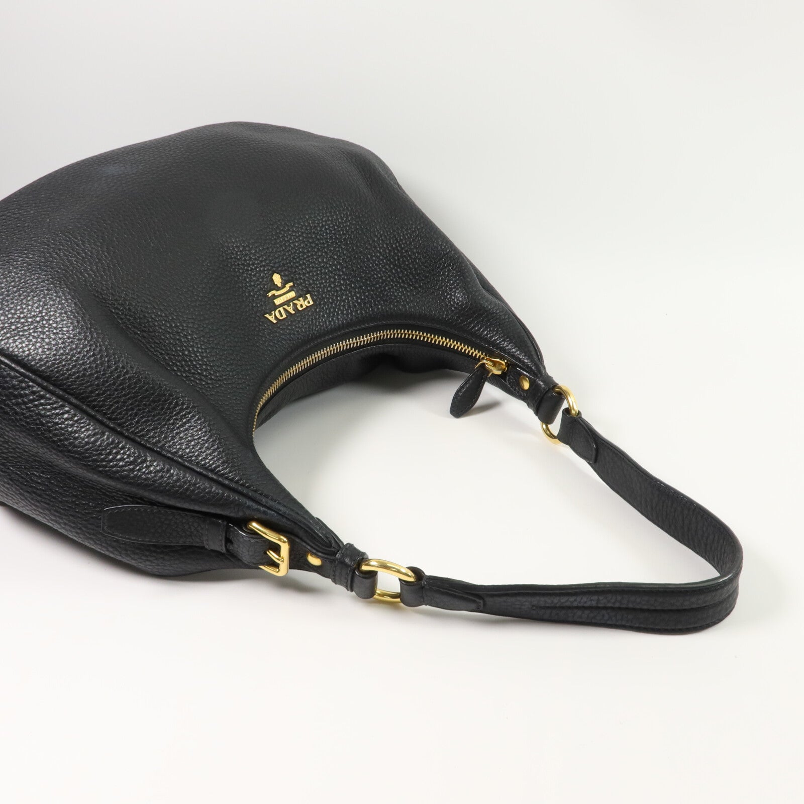 PRADA 牛皮皮革Shoulder Bag肩背袋