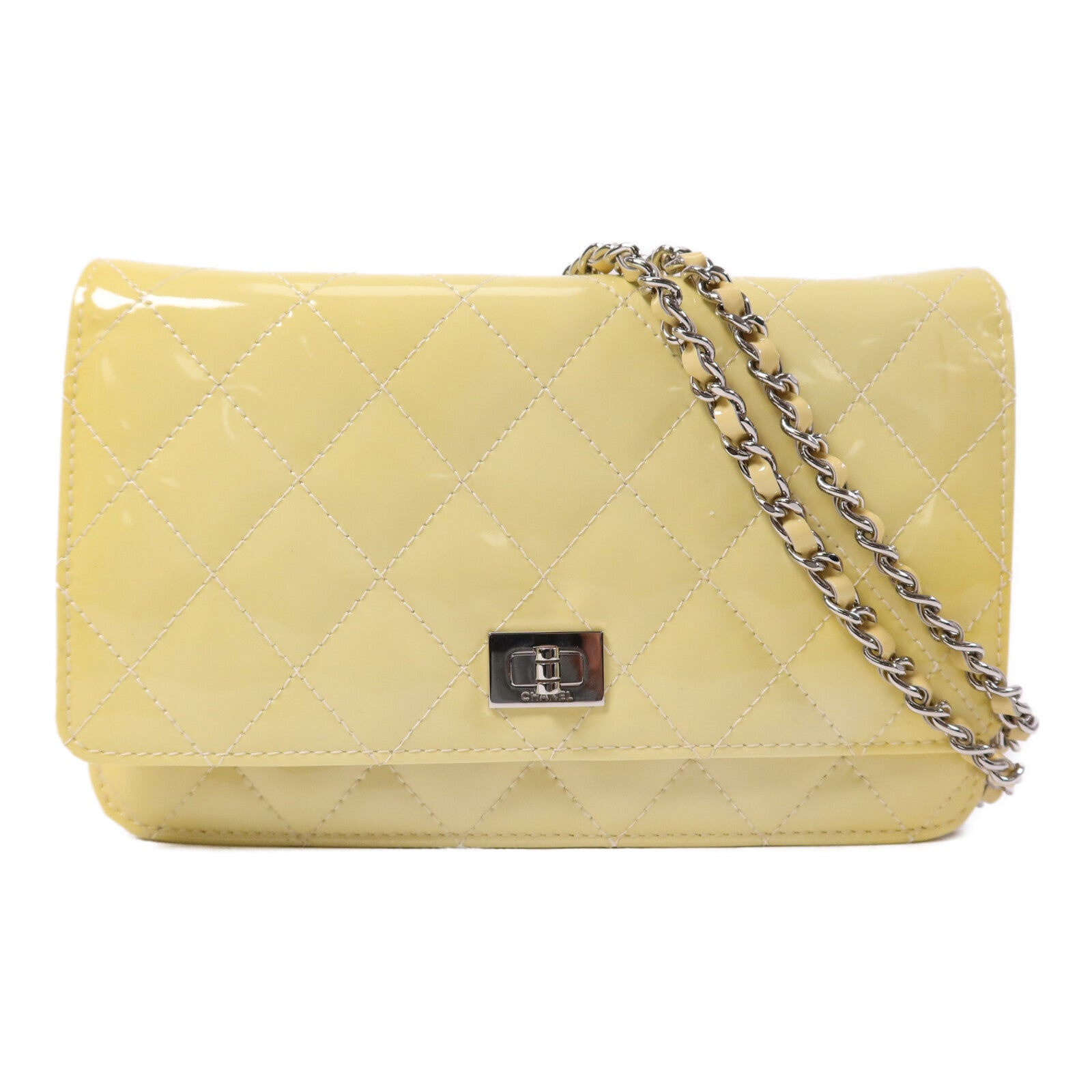 CHANEL 漆皮皮革WOC Wallet On Chain銀扣鏈帶肩背袋