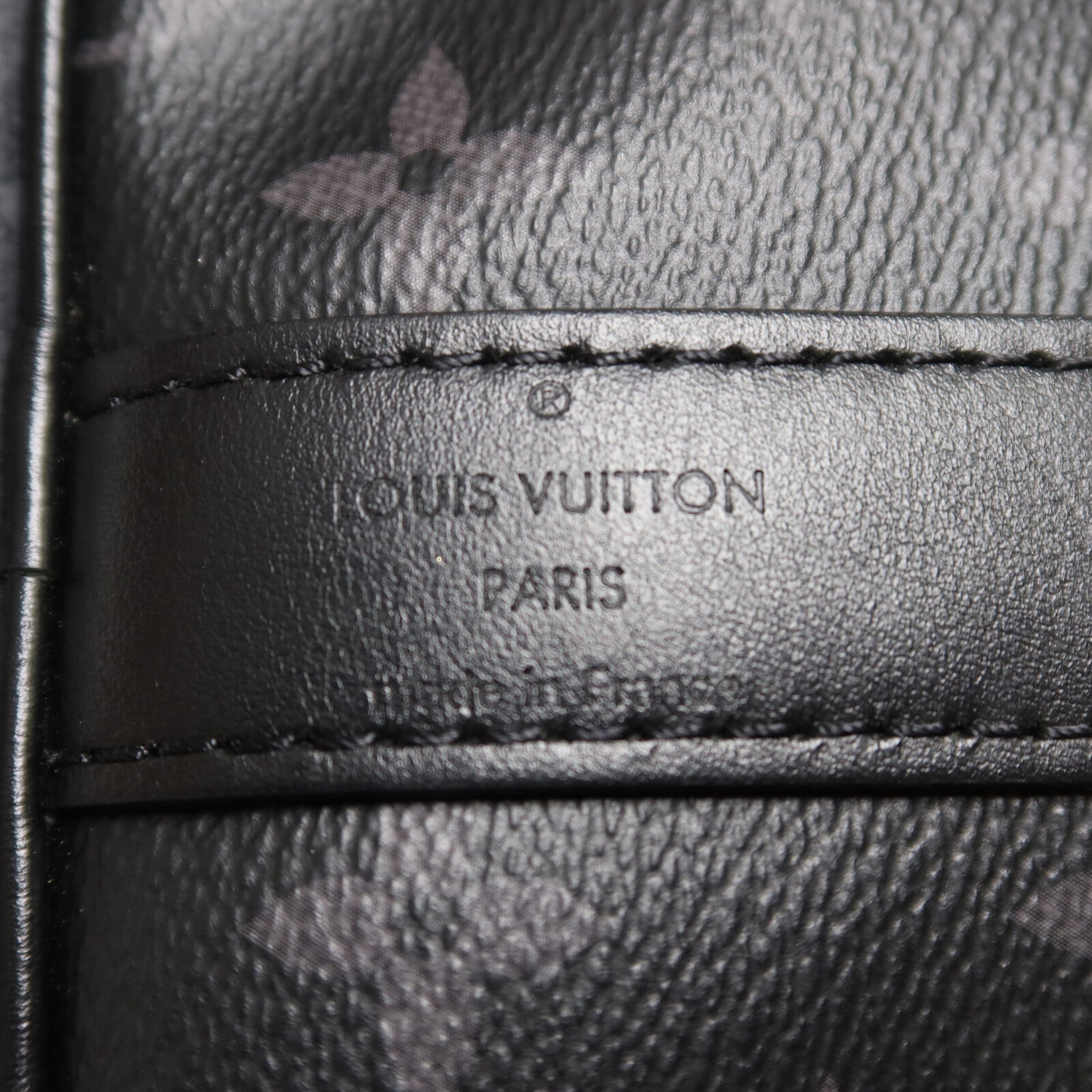 LOUIS VUITTON Monogram Eclipse Keepall Bandoulier手挽肩背兩用袋