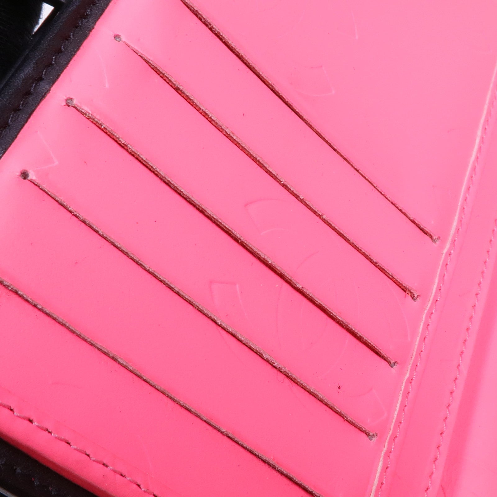 CHANEL 牛皮皮革Cambon Wallet銀扣錢包