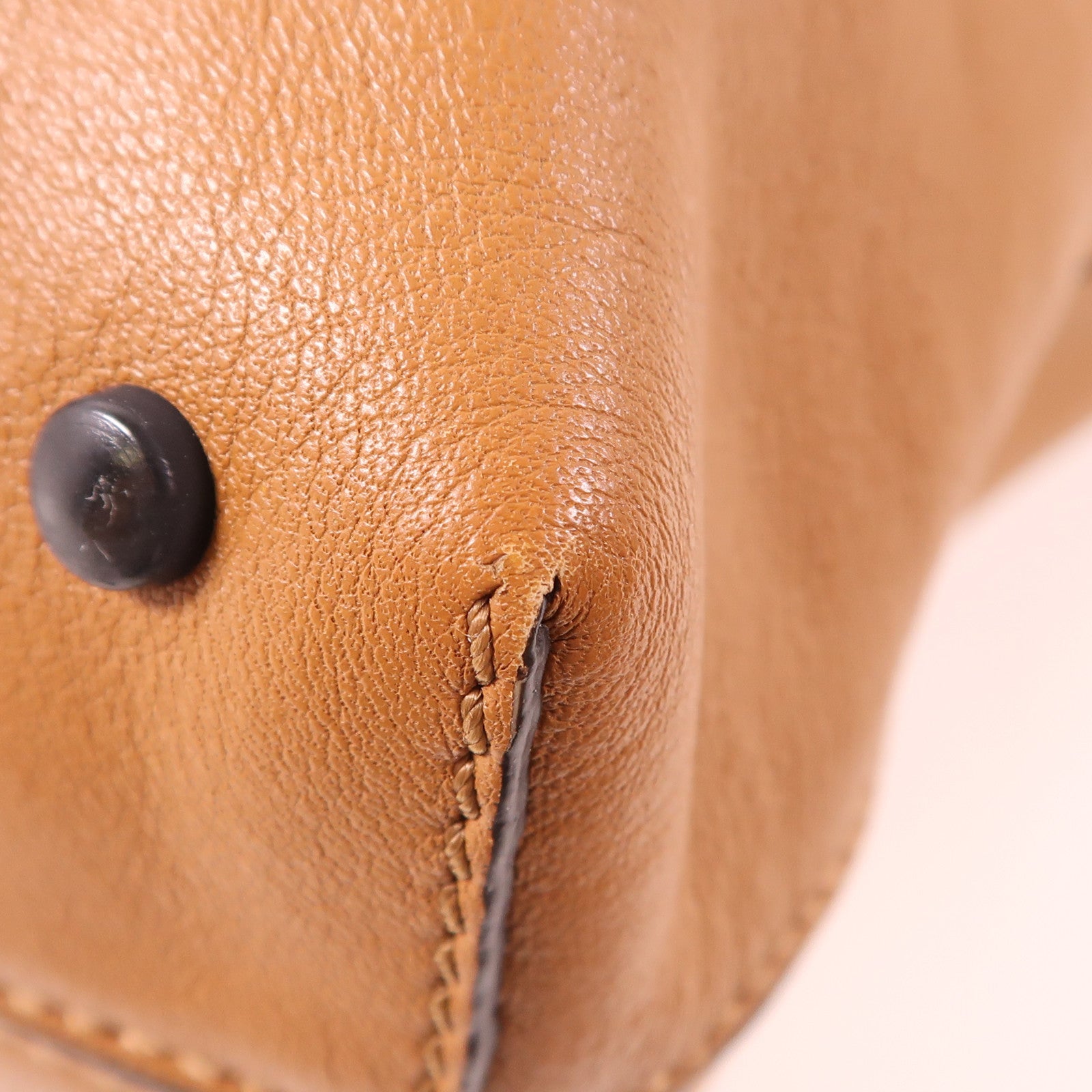 TOD'S 牛皮皮革Tote Bag銀扣肩背袋