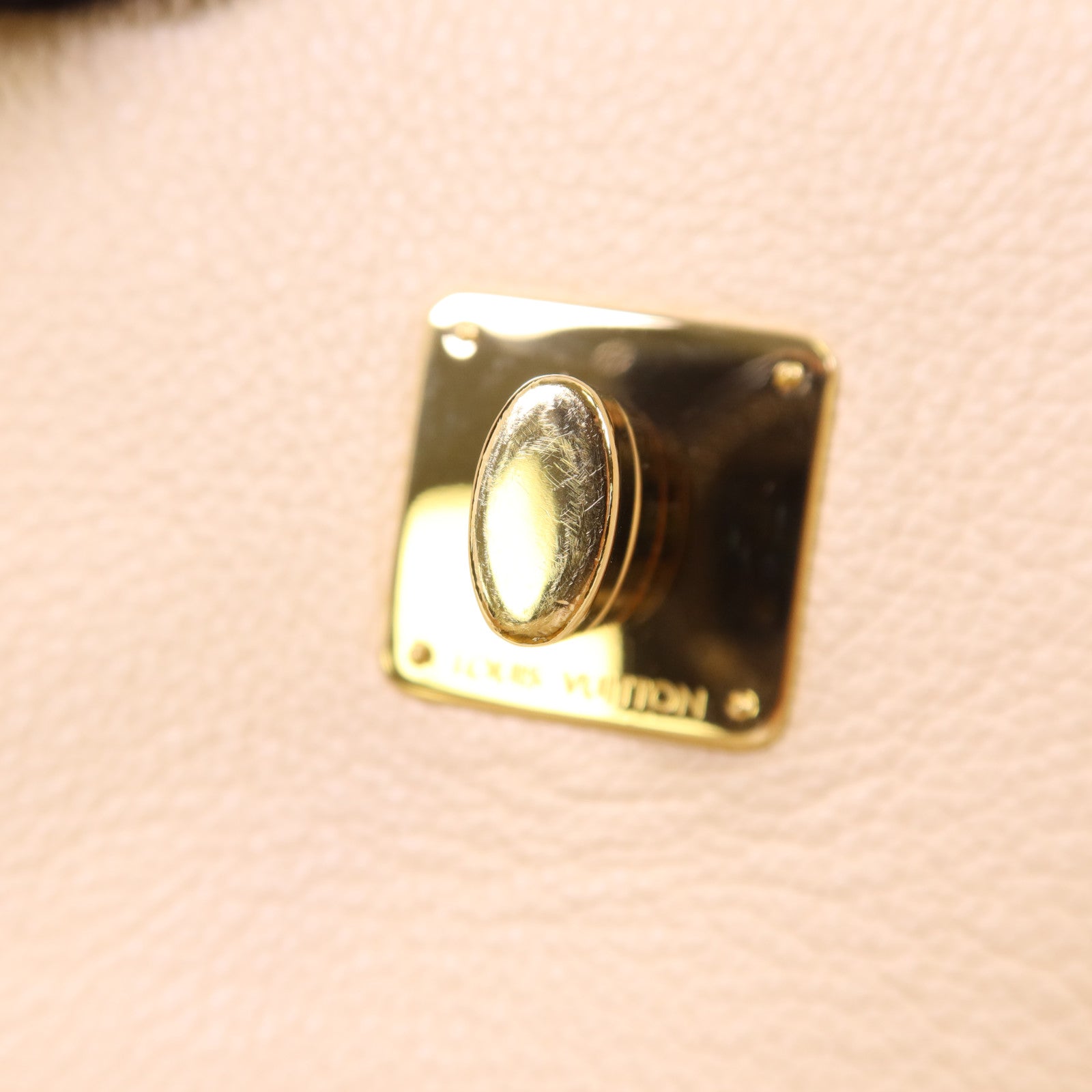 LOUIS VUITTON 牛皮皮革Lockme Tender金扣肩背袋