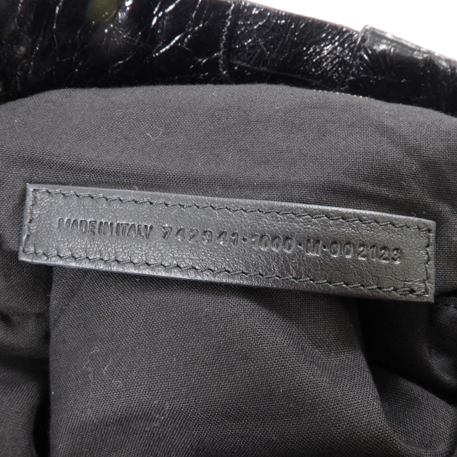 BALENCIAGA 牛皮皮革Crush Meduim鏈帶肩背袋