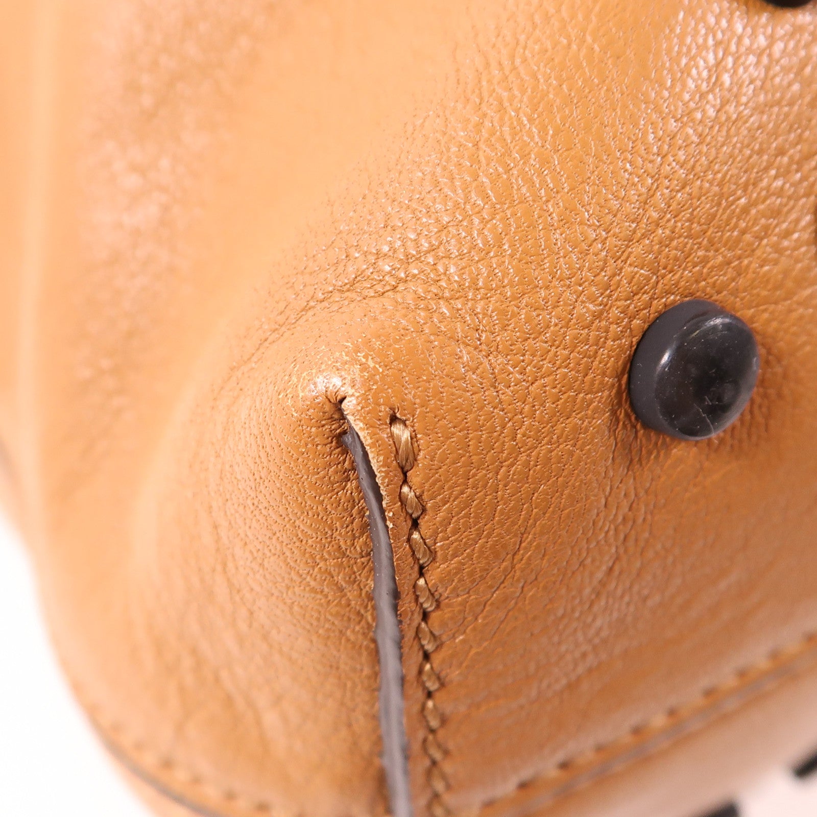 TOD'S 牛皮皮革Tote Bag銀扣肩背袋