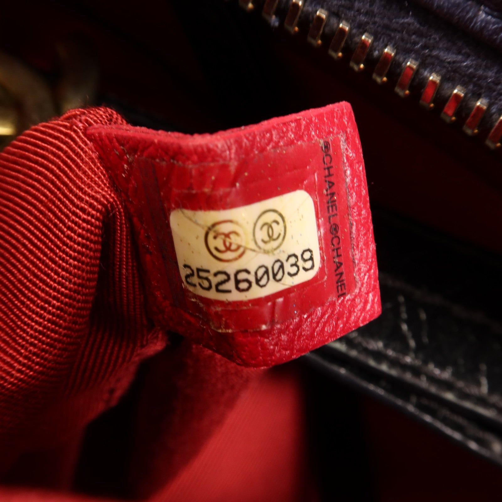 CHANEL 羊皮皮革Gabrielle Large鏈帶肩背袋