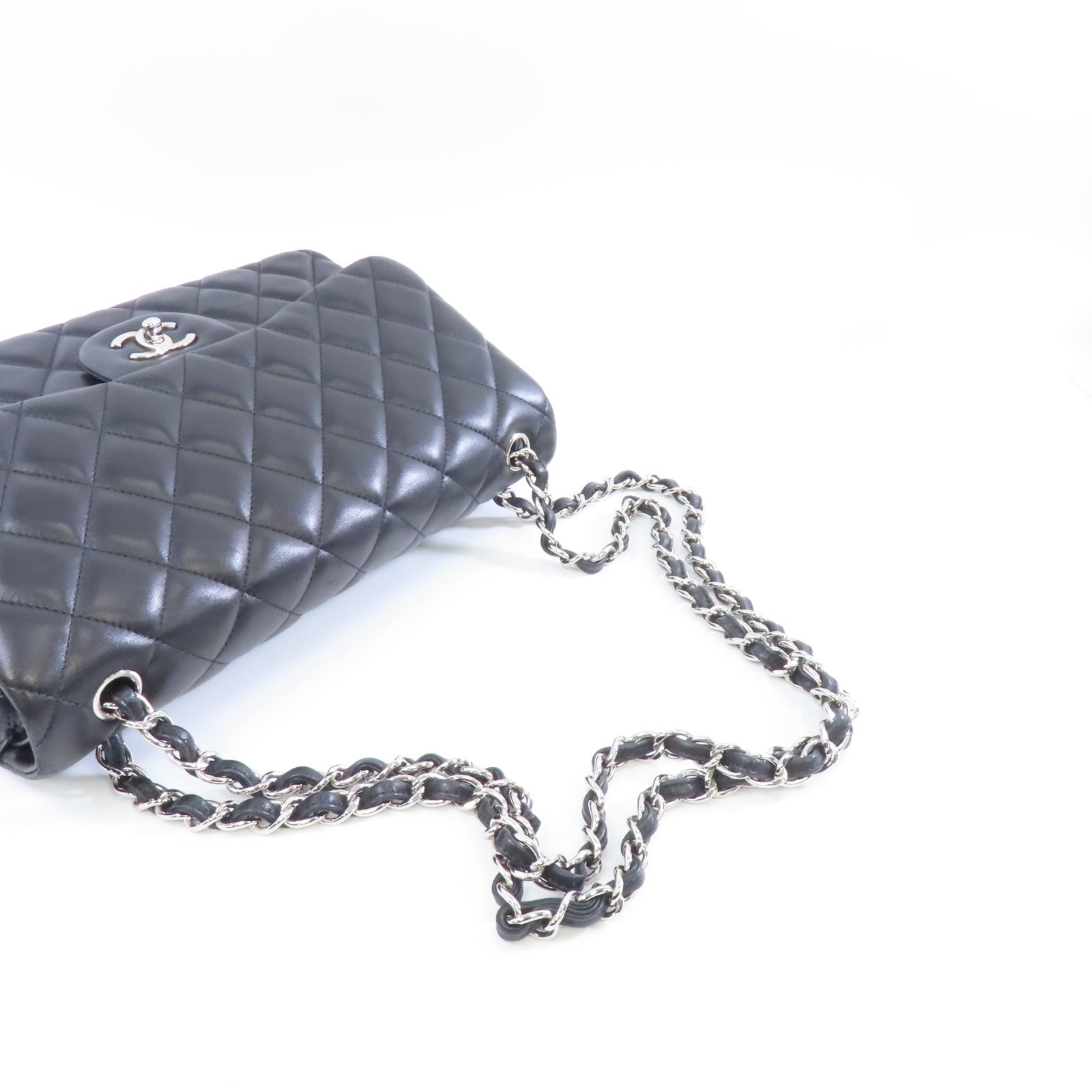 CHANEL 【激減優惠】菱格羊皮皮革Classic Jumbo銀扣鏈帶肩背袋黑色