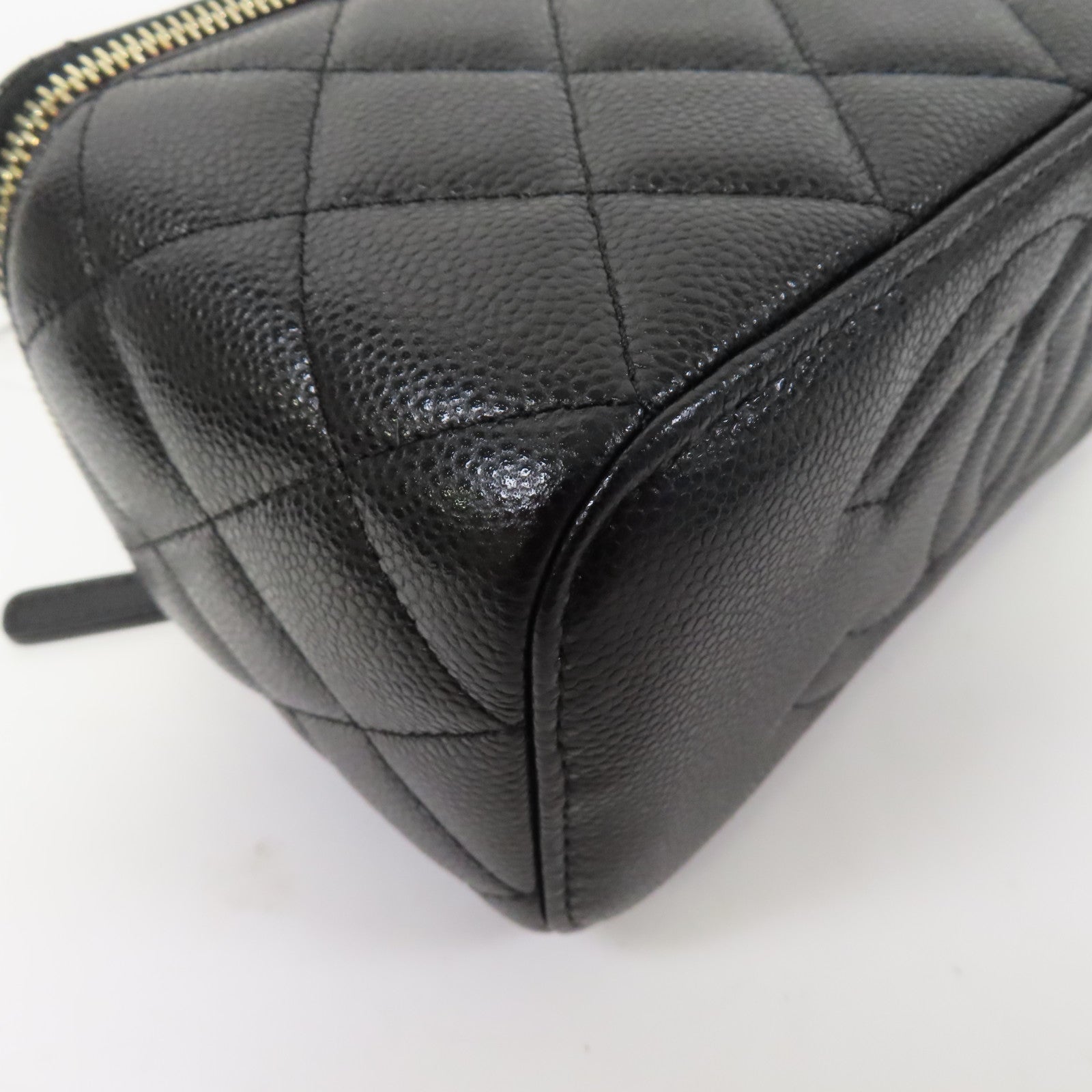 CHANEL 菱格牛皮皮革Chain Shoulder金扣鏈帶肩背袋黑色