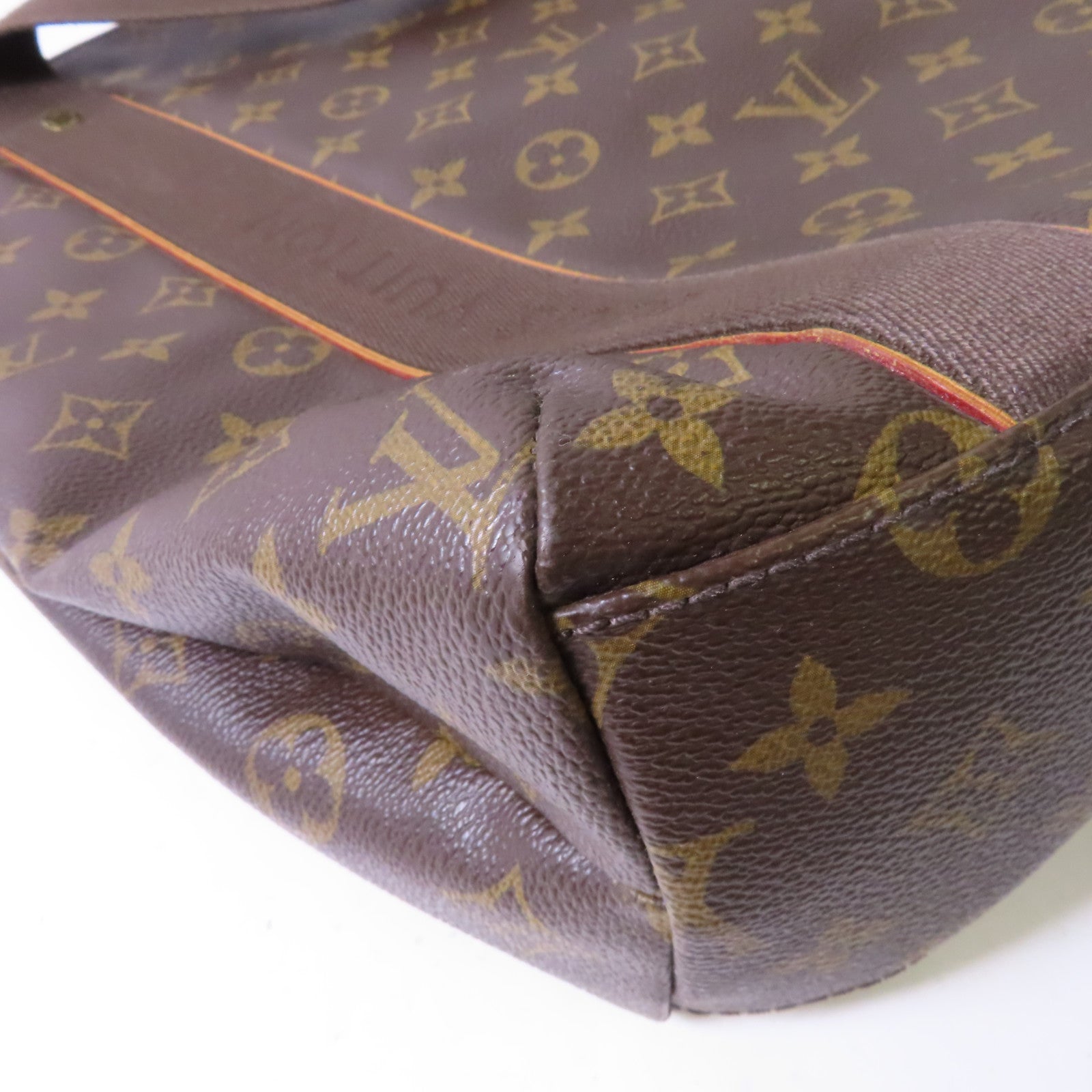 LOUIS VUITTON 【激減優惠】Monogram Beaubourg金扣手挽袋啡色