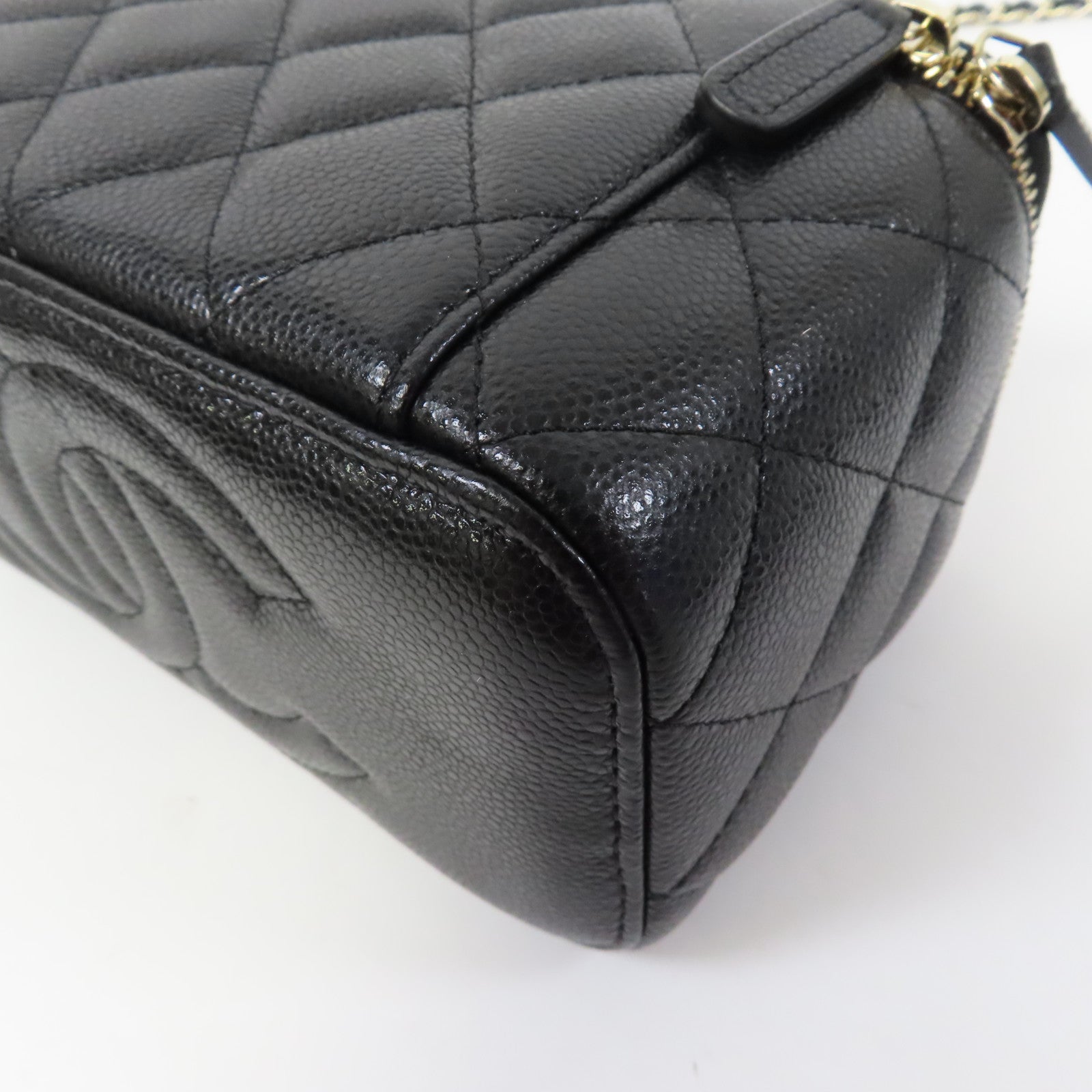 CHANEL 菱格牛皮皮革Chain Shoulder金扣鏈帶肩背袋黑色
