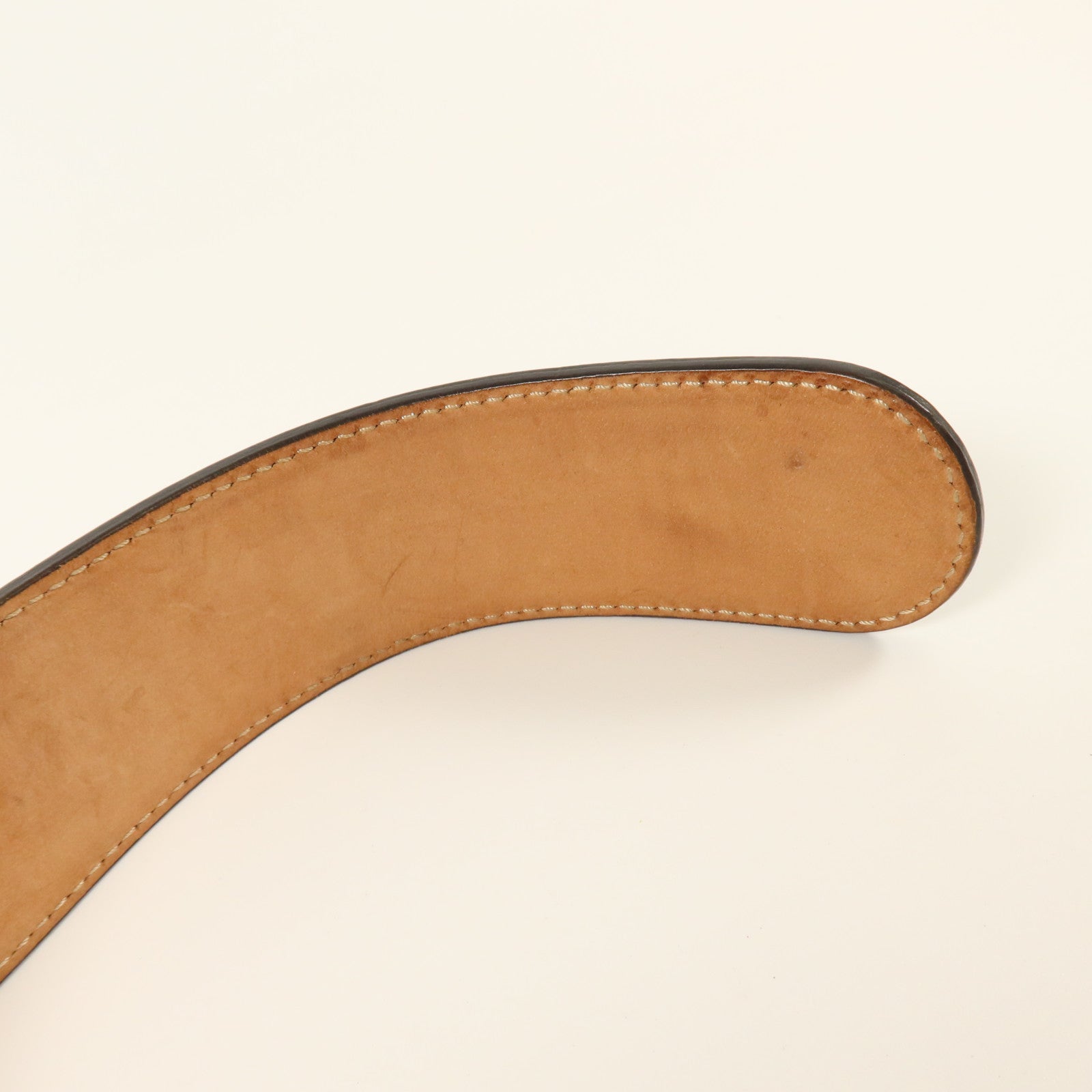 GUCCI 牛皮皮革/帆布GG Marmont Wed Belt 90cm金扣皮帶
