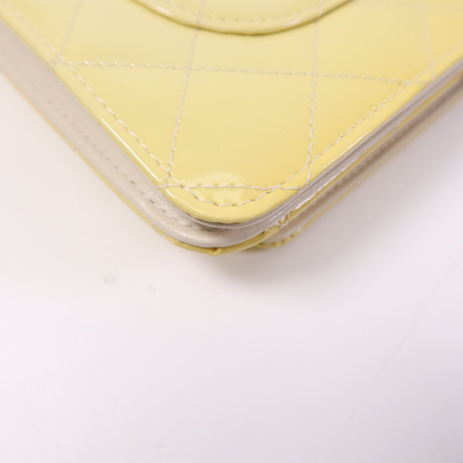 CHANEL 漆皮皮革WOC Wallet On Chain銀扣鏈帶肩背袋