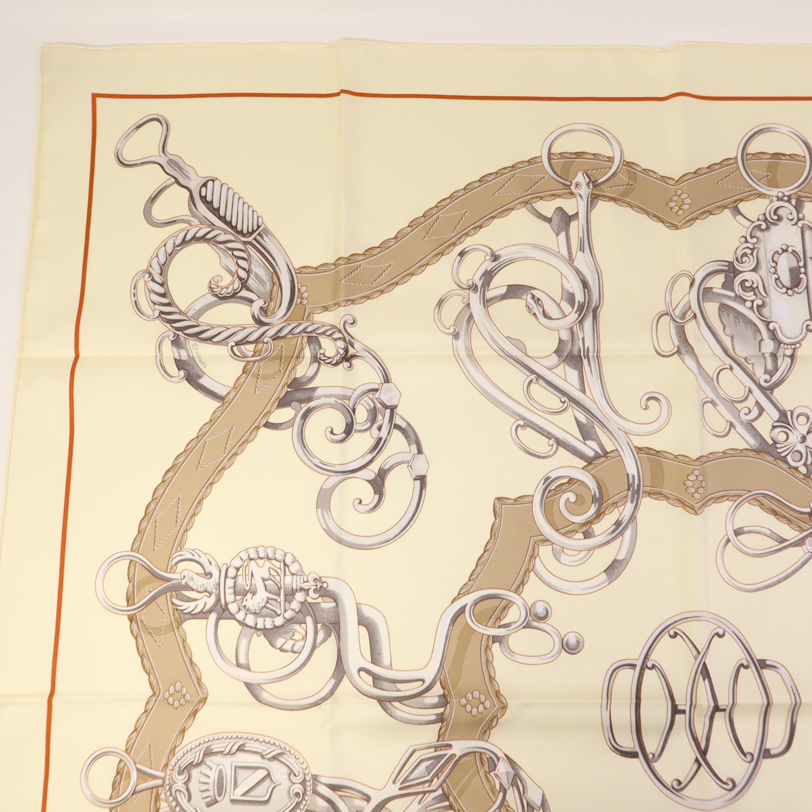 HERMES 絲質Scarf 90X90絲巾Brown/White/Beige