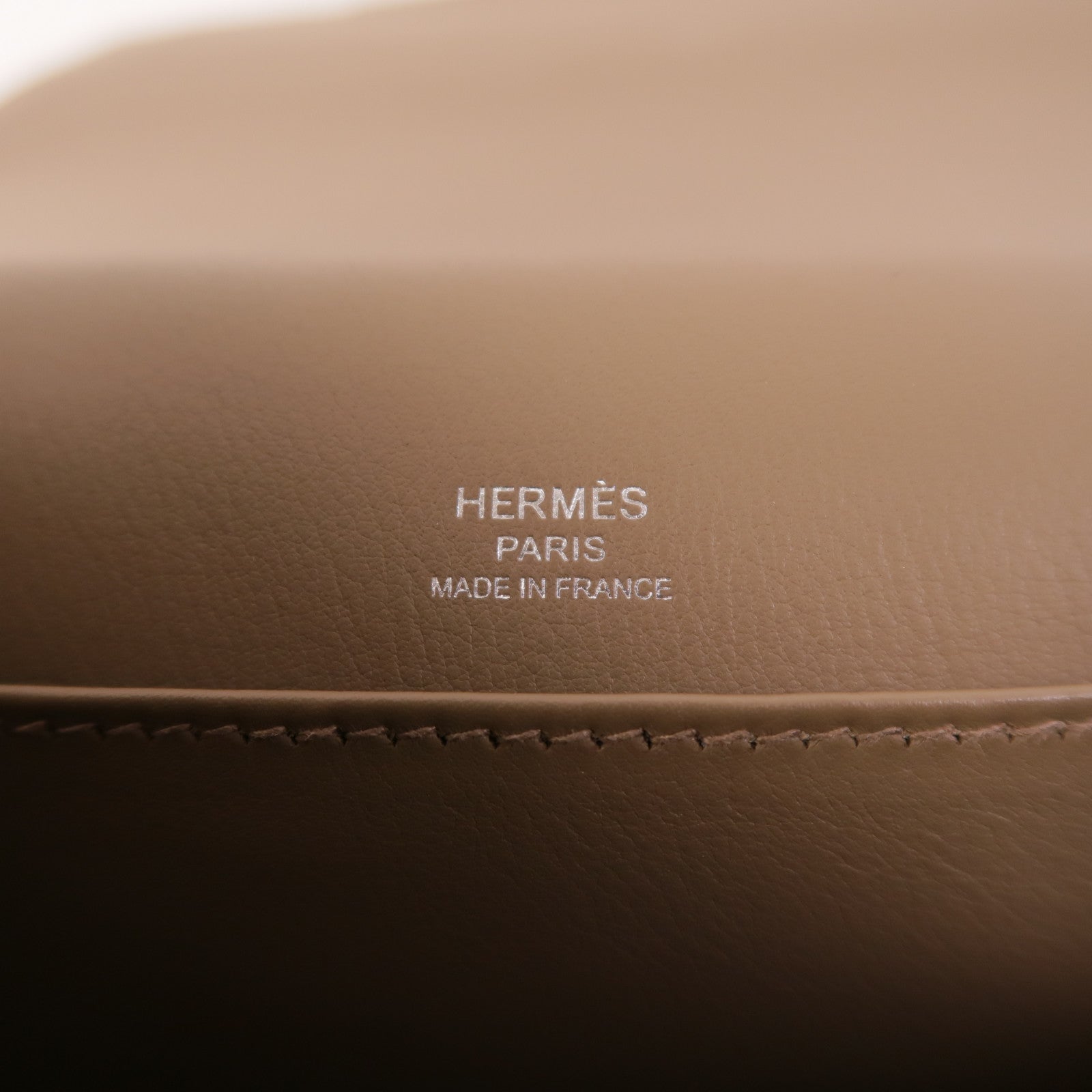 HERMES Chevre皮革Geta肩背袋Etoupe