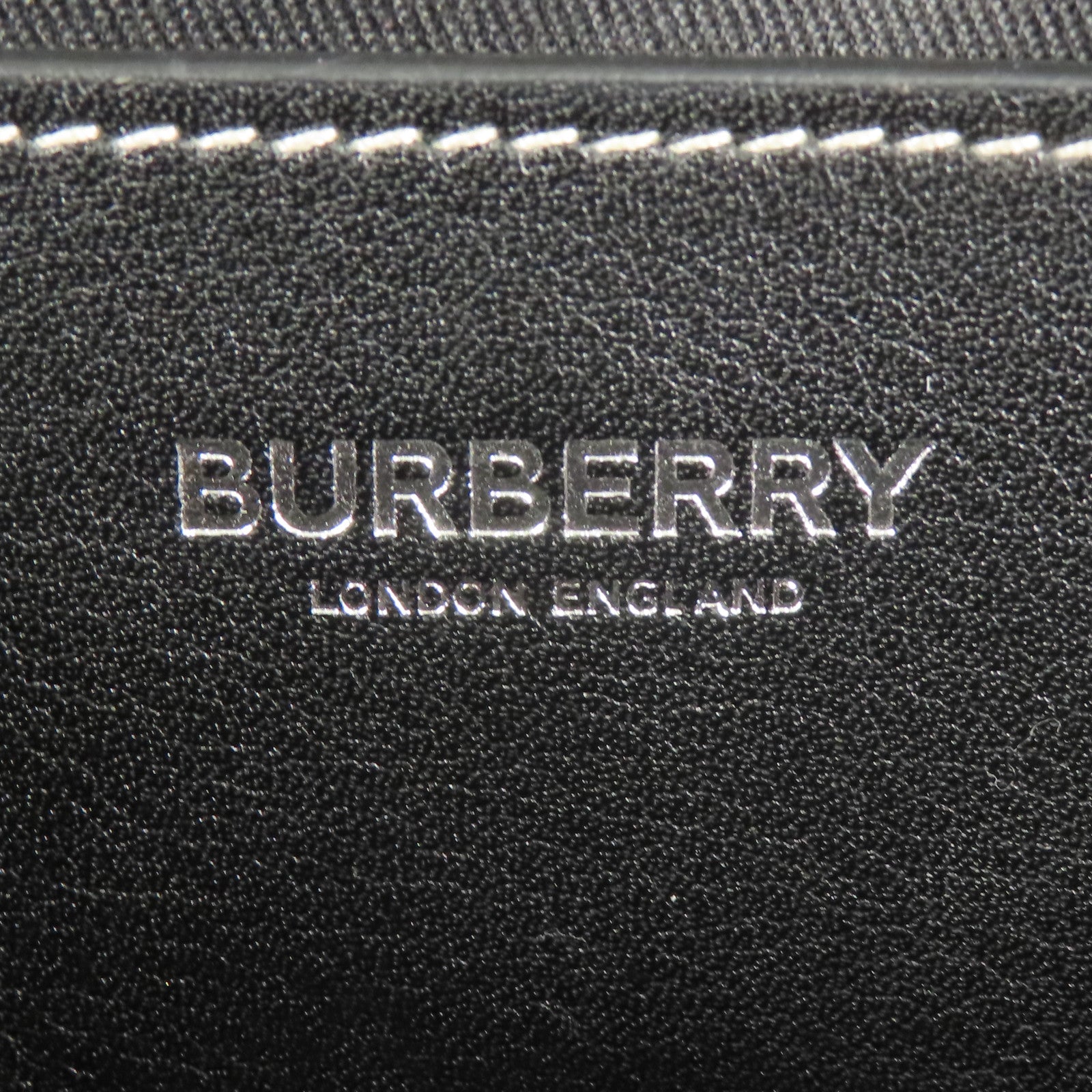 BURBERRY 塗層帆布Shoulder Bag銀扣肩背袋