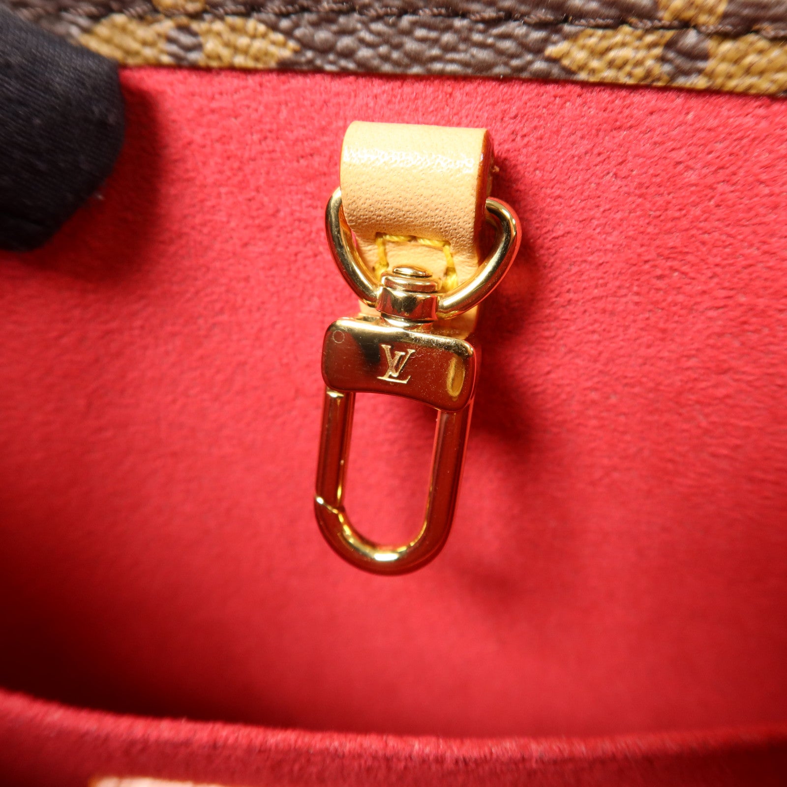 LOUIS VUITTON Monogram LV x TM On The Go BB金扣手挽肩背兩用袋