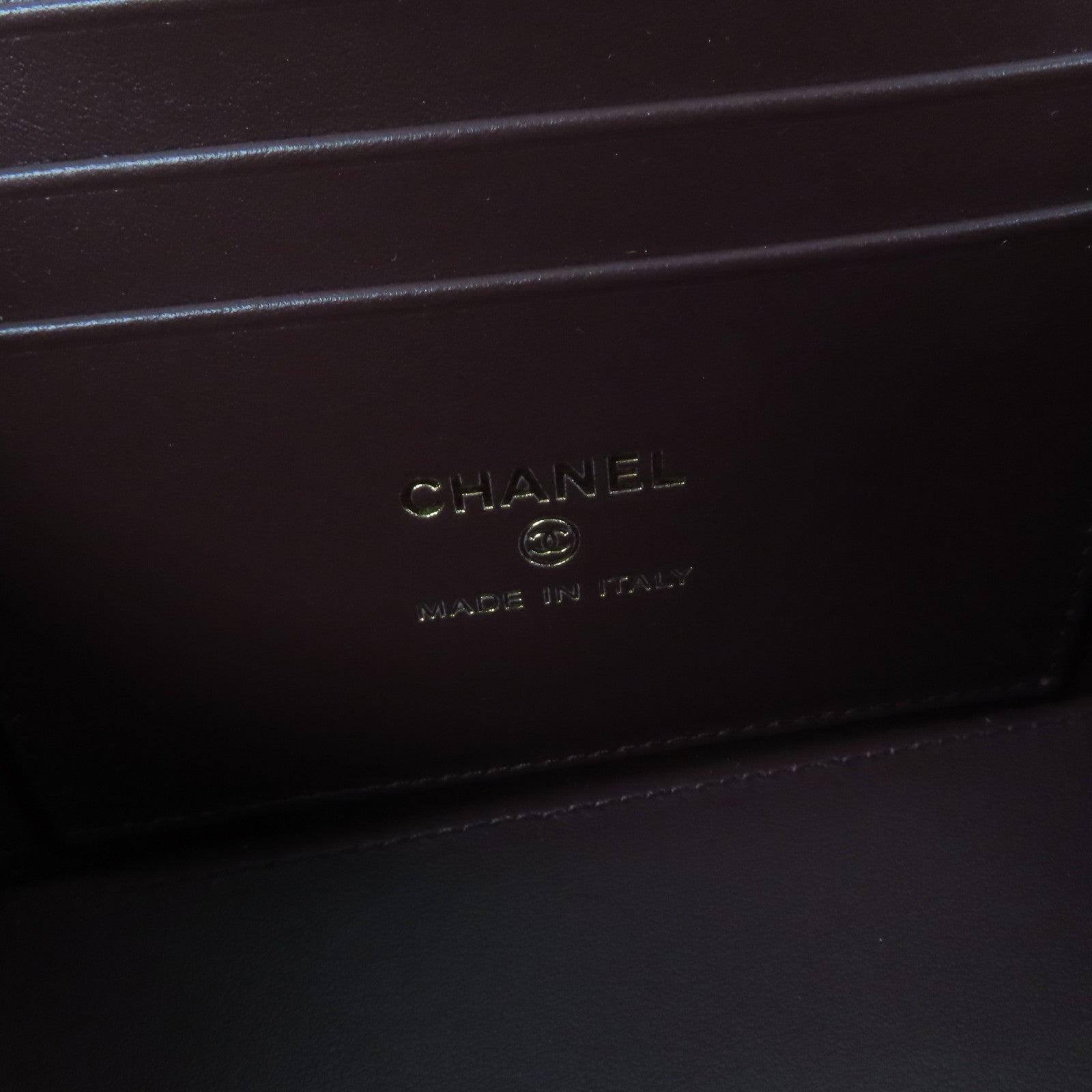 CHANEL 菱格牛皮皮革Chain Shoulder金扣鏈帶肩背袋黑色