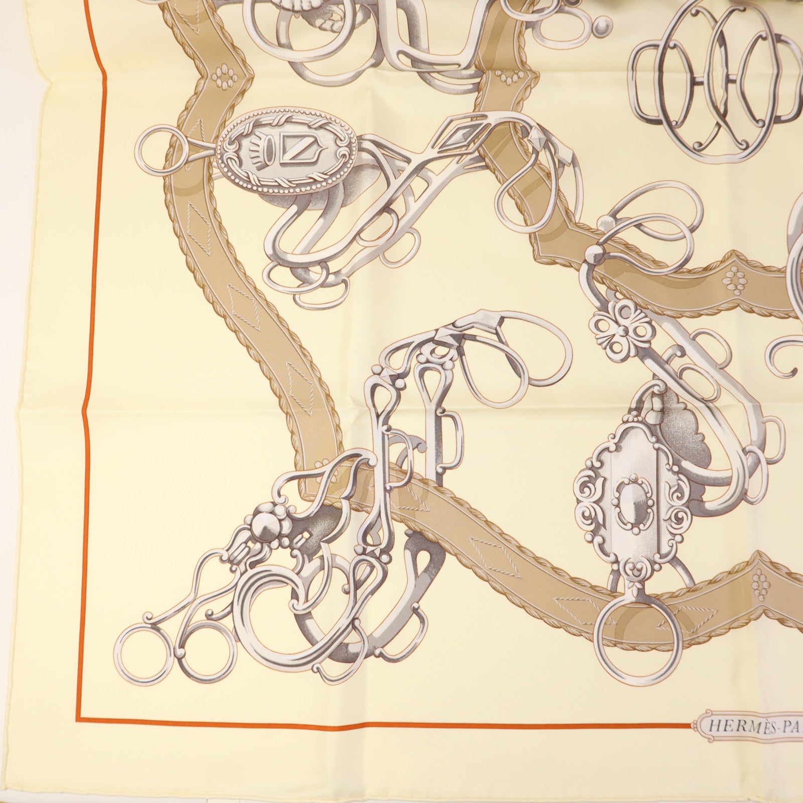 HERMES 絲質Scarf 90X90絲巾Brown/White/Beige