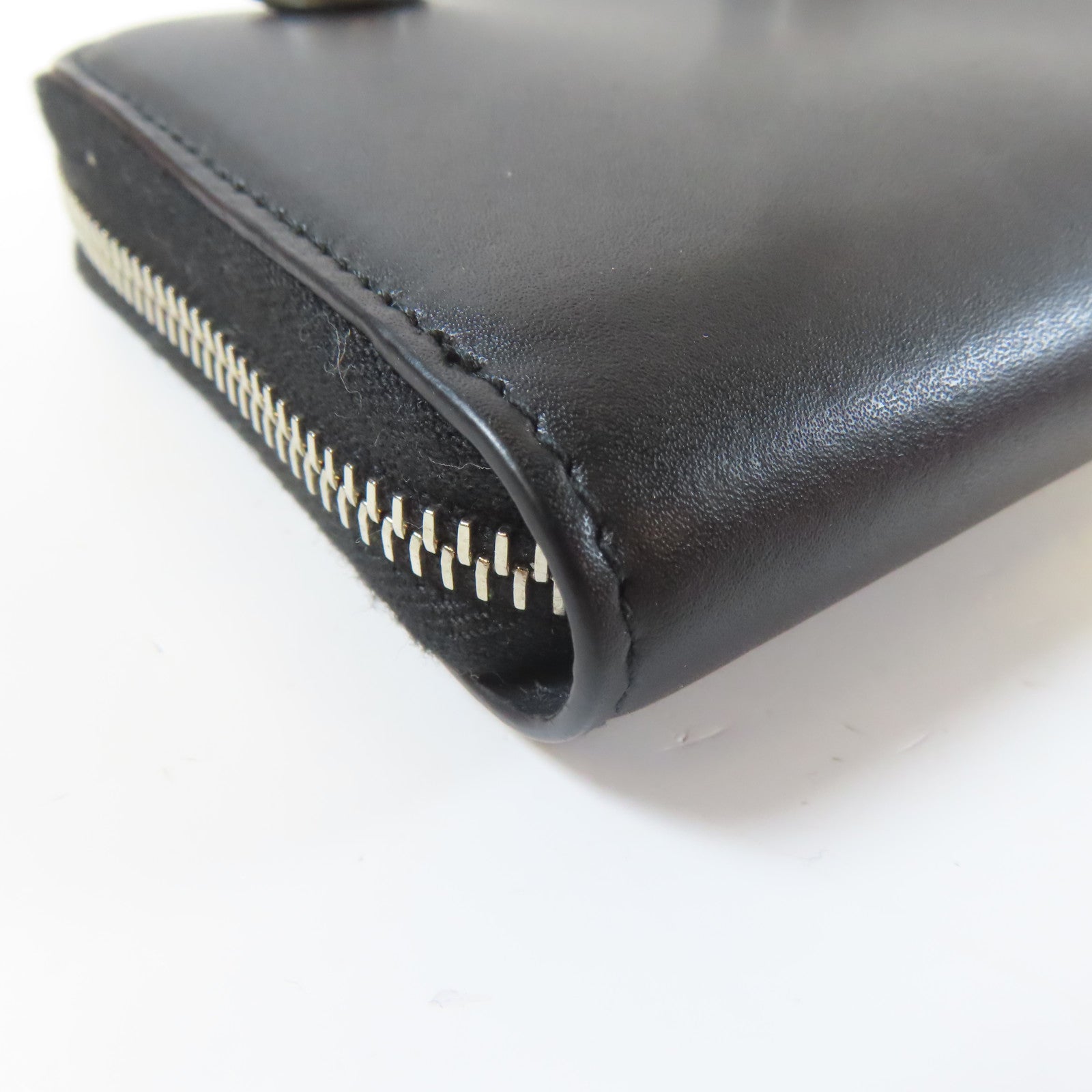 Valentino 牛皮皮革Wallet With Strap銀扣錢包黑色