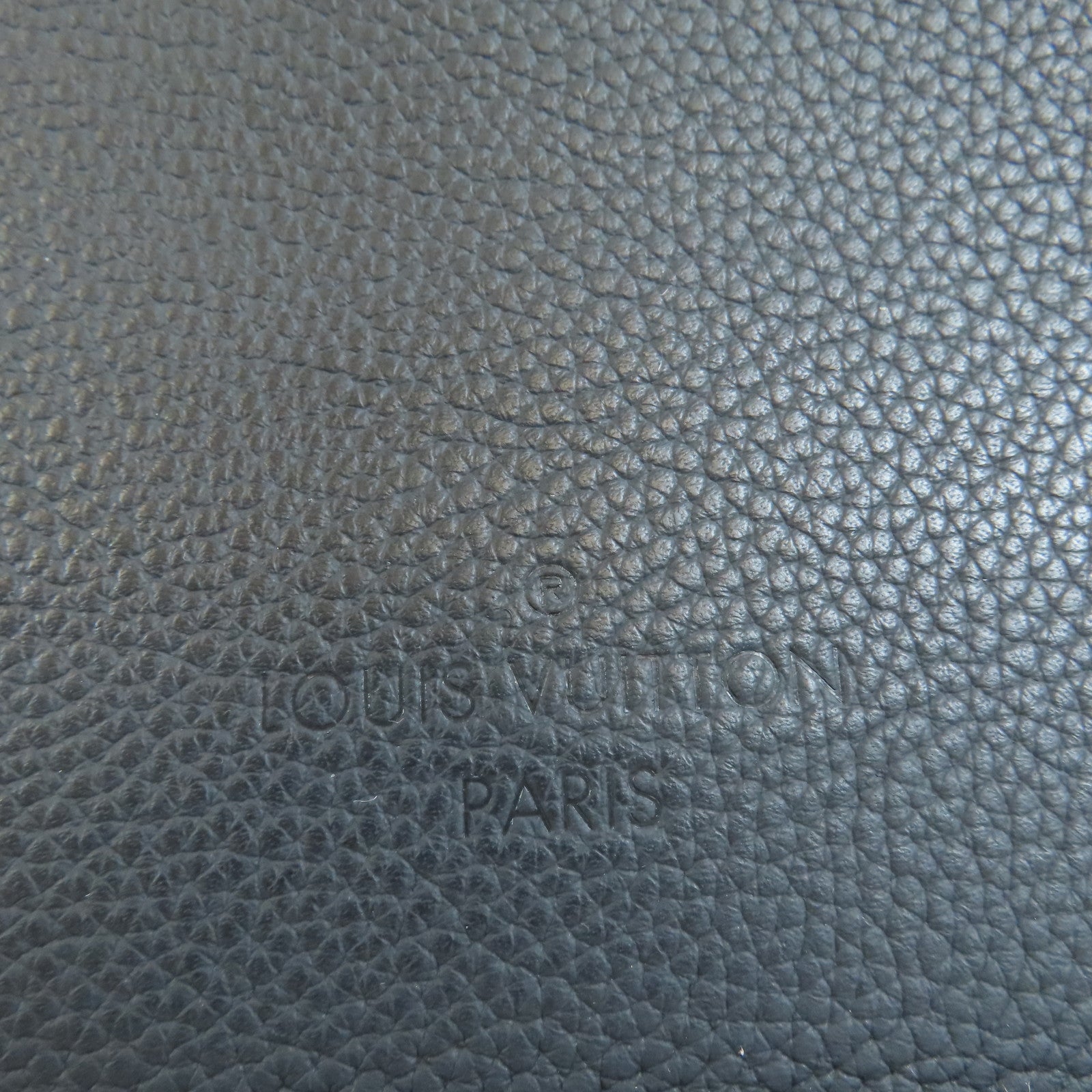 LOUIS VUITTON 【激減優惠】牛皮皮革Takeoff Messenger肩背袋