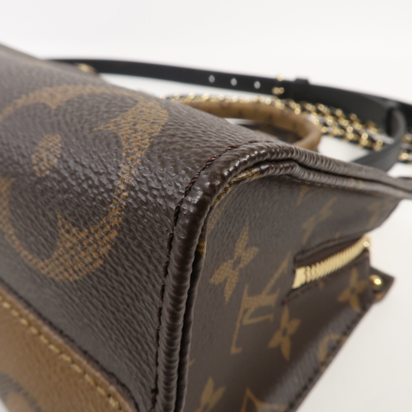 LOUIS VUITTON Monogram On The Go East West Chain金扣手挽肩背兩用袋