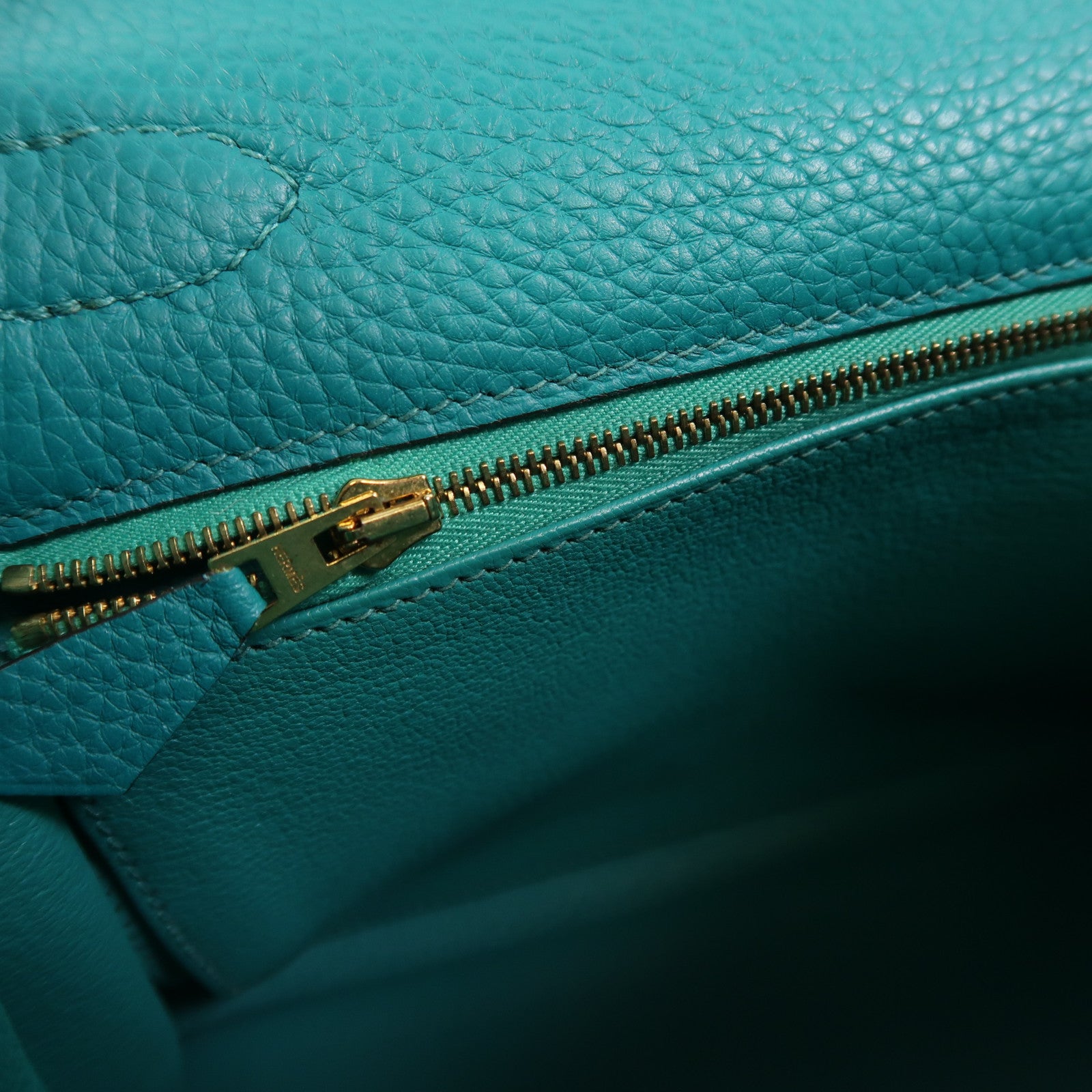 HERMES Togo皮革Kelly 28金扣手挽肩背兩用袋Bleu Paon
